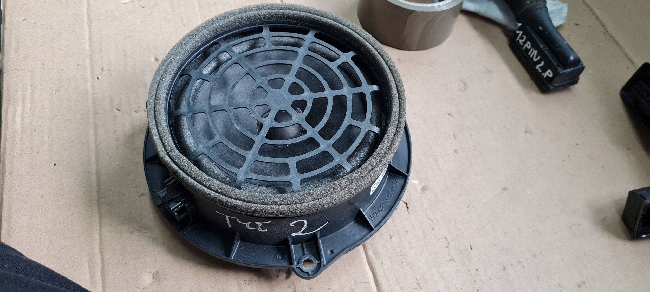 A6 C7 4G speaker door rear part left right A7 4G 4G1035411