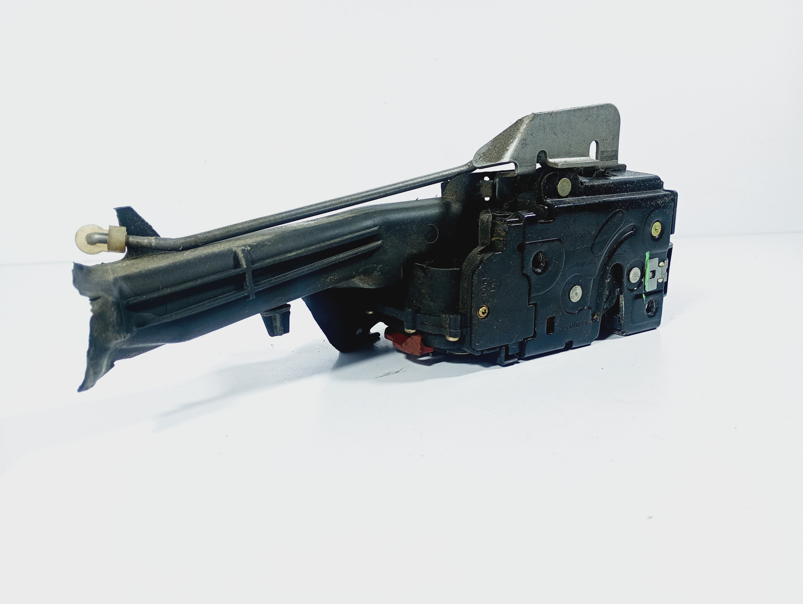 lock door right front OE 8E0837350 Audi A4 B6 00-06