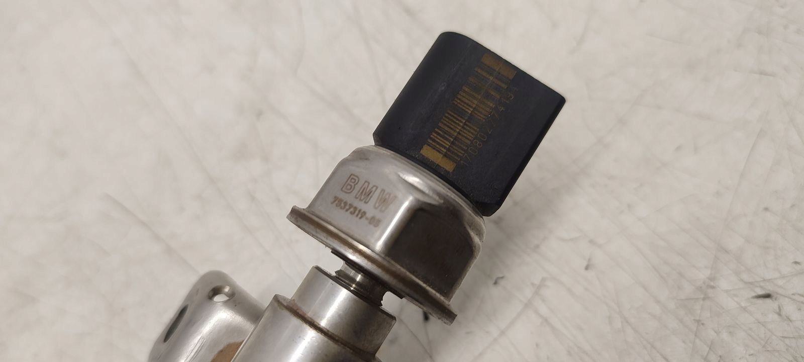 Rampe injection Tuyaux rurki BMW E90 2,0i Berline