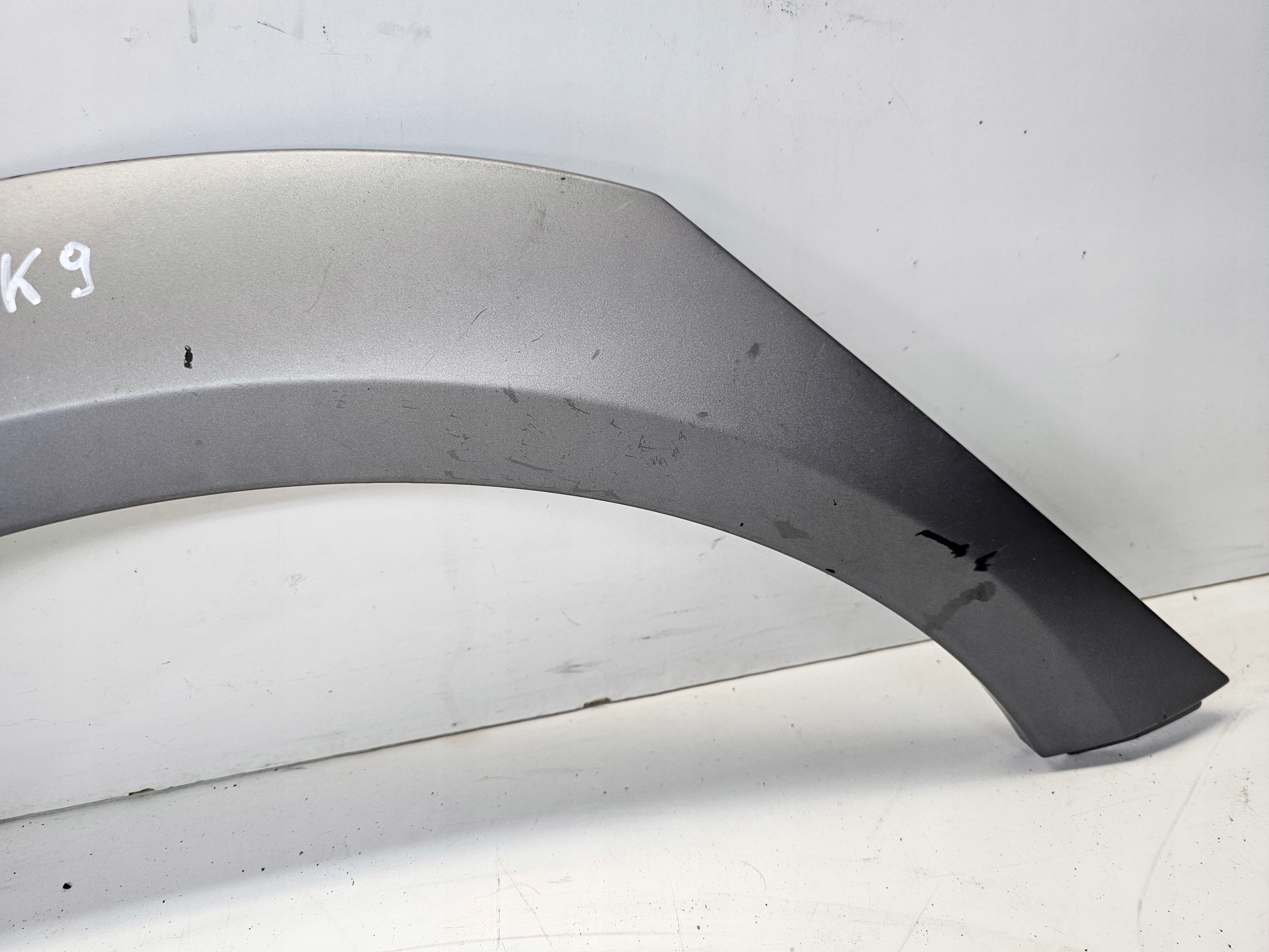 modanatura Z parafango Destra posteriore AUDI A4 B8 8K9853818