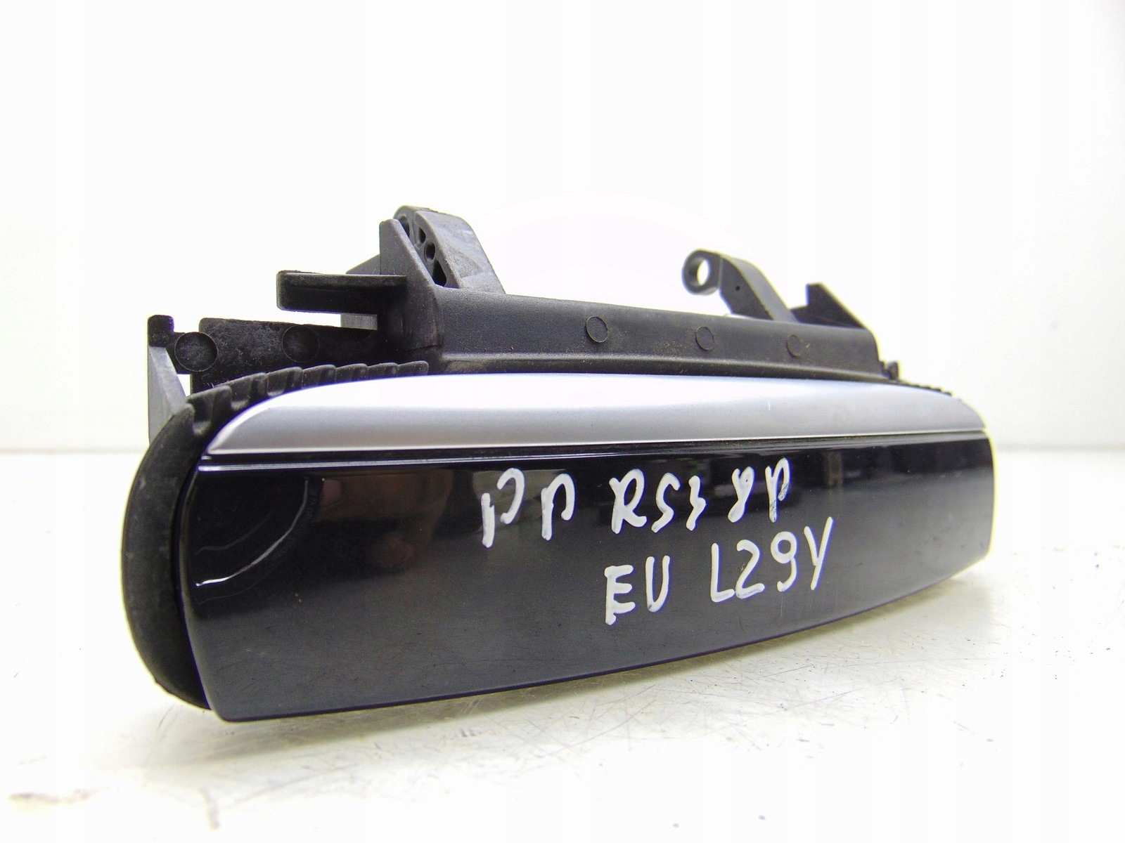 handle door right front SATYNA CHROM AUDI RS3 8P 11- EU A3 LIFT