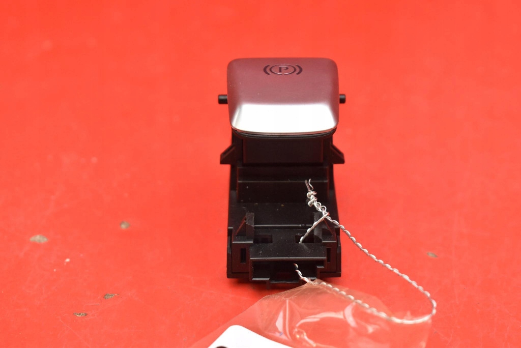 páčka tlačítko elektrická brzda A2139053803 MERCEDES E-KLASA W213 16-21