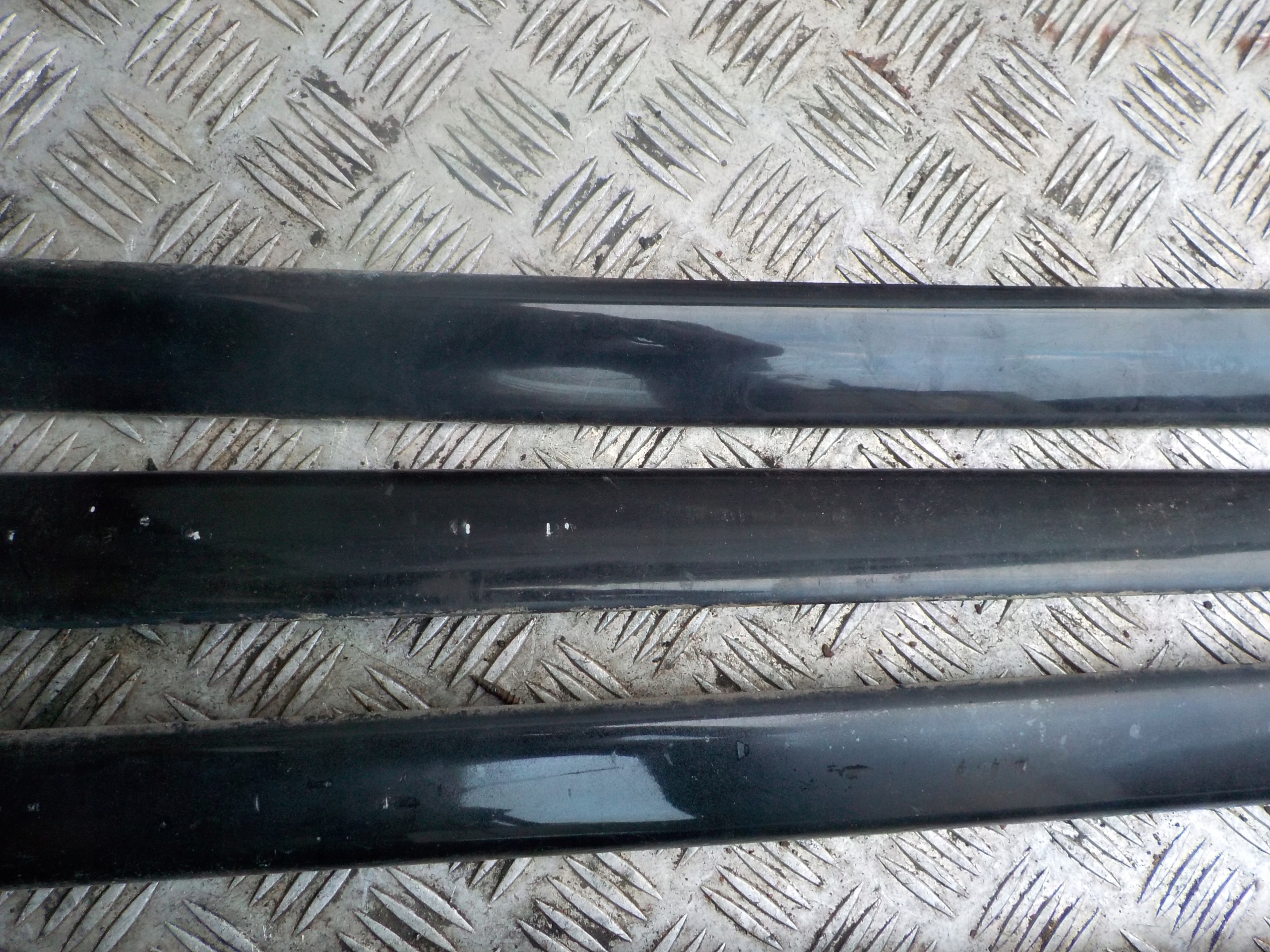 MERCEDES ML W163 moulding door left right rear part