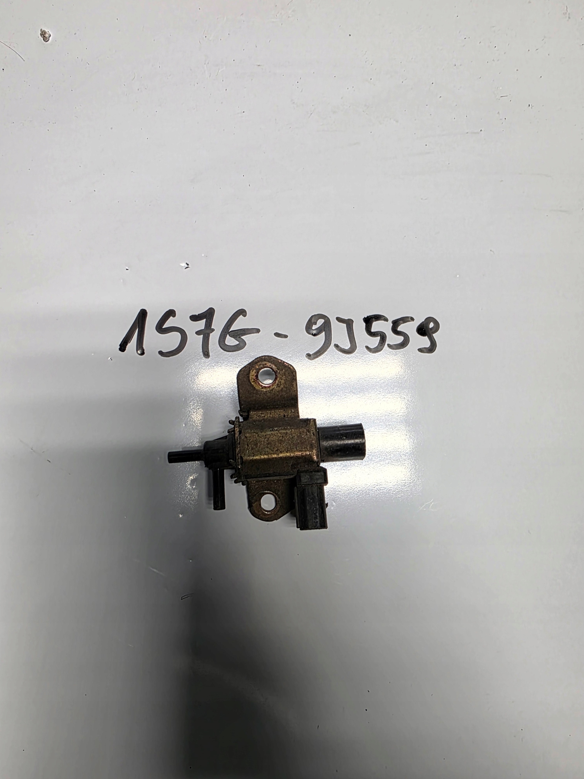 MAZDA FORD ZAWÓR CZUJNIK CIŚNIENIA