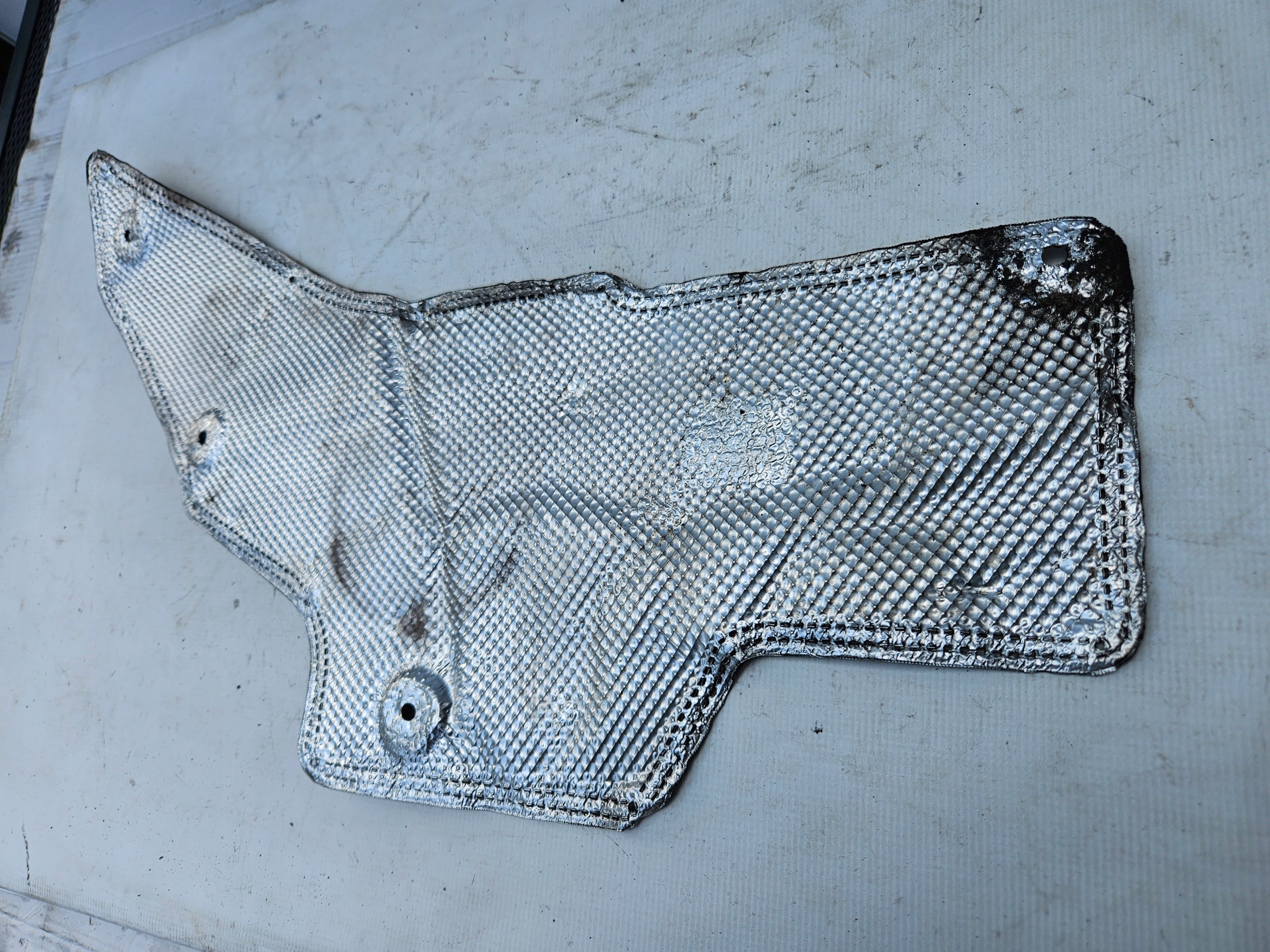 cover TERMICZNA PODLUZNICY left AUDI A6 C7 4G