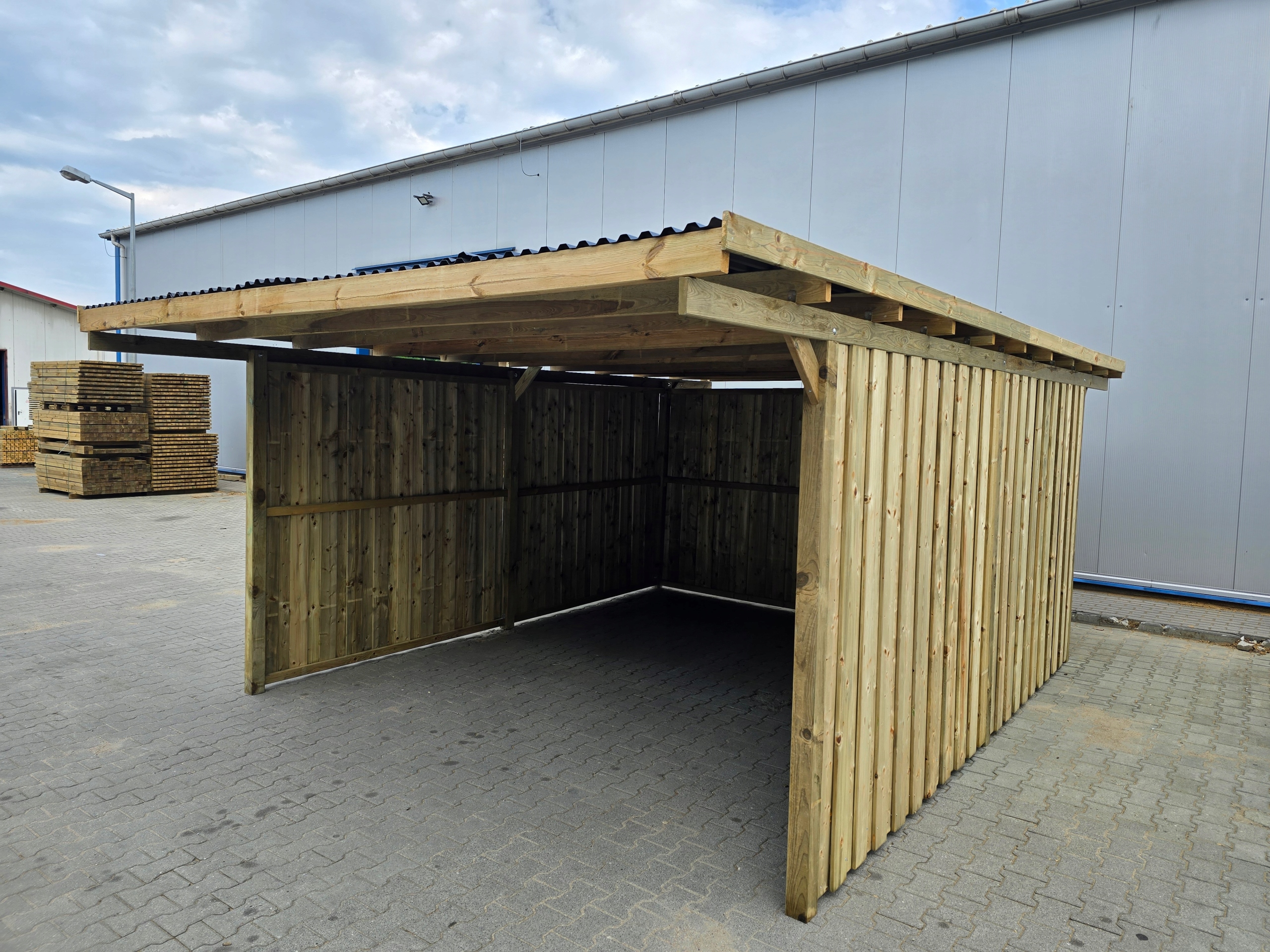 WIATA GARAŻOWA 400X600cm PŁYTA PVC V2 Typ wolnostojące
