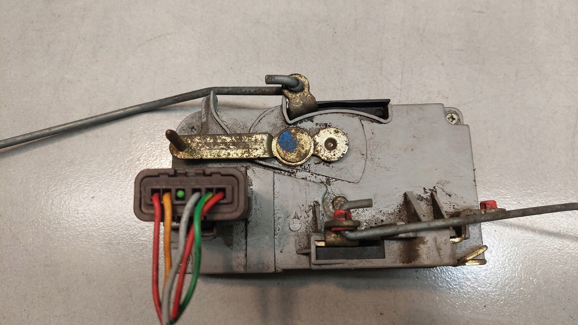 lock door left front FIAT ULYSSE and 6 PIN