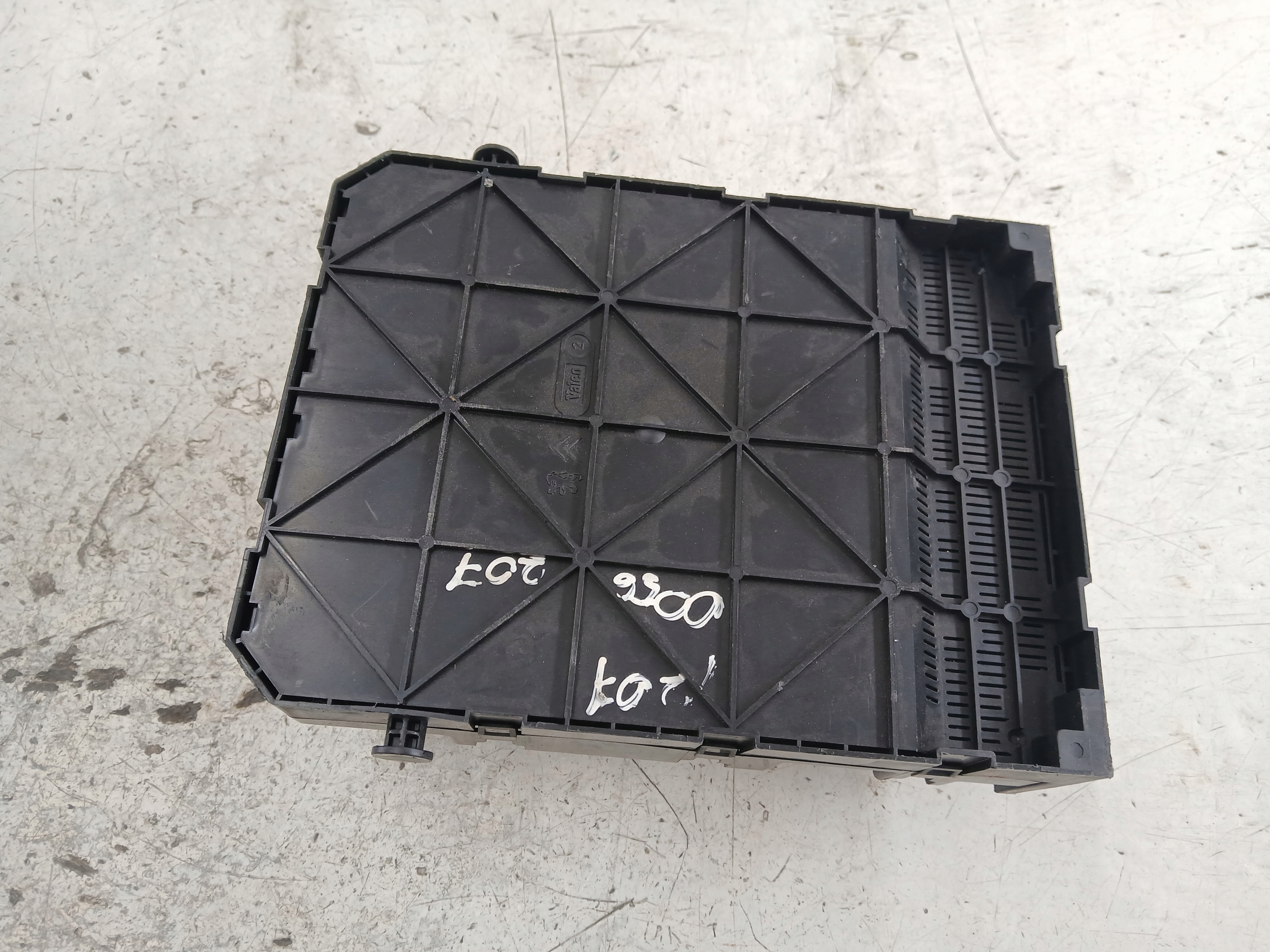 PEUGEOT 207 CITROEN C4 Module fusibles 9659285580