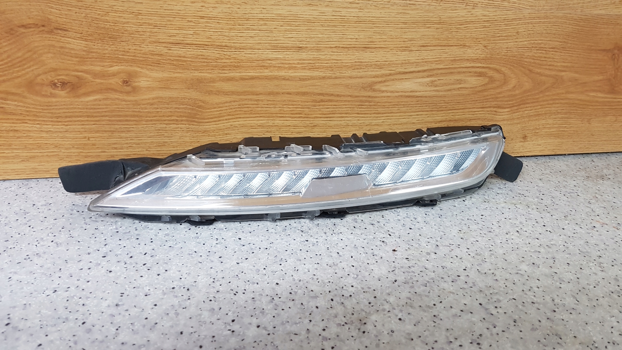 C4 PICASSO LED DRL GAUCHE D 68