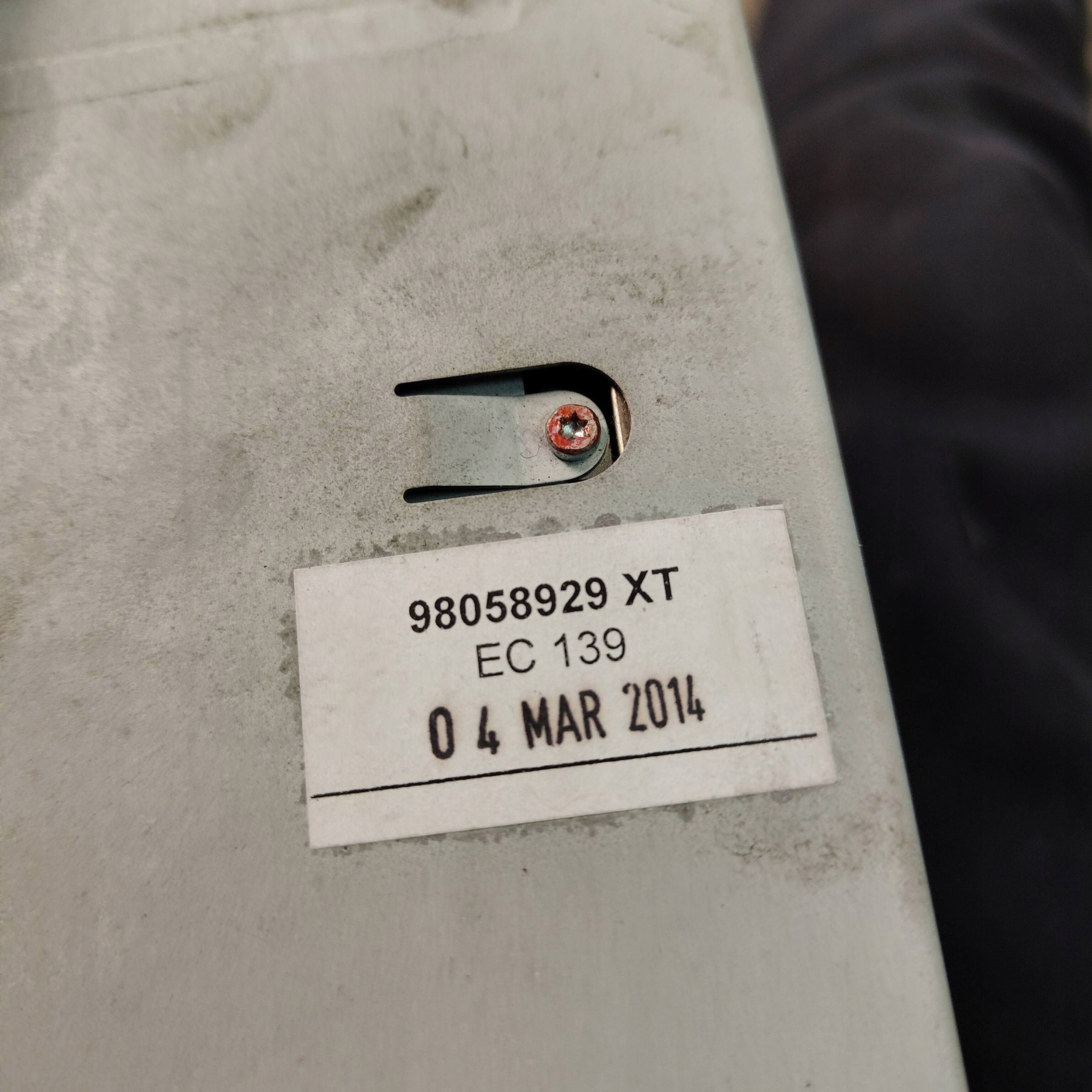 Stacja multimedialna Peugeot 3008 e 98058929XT