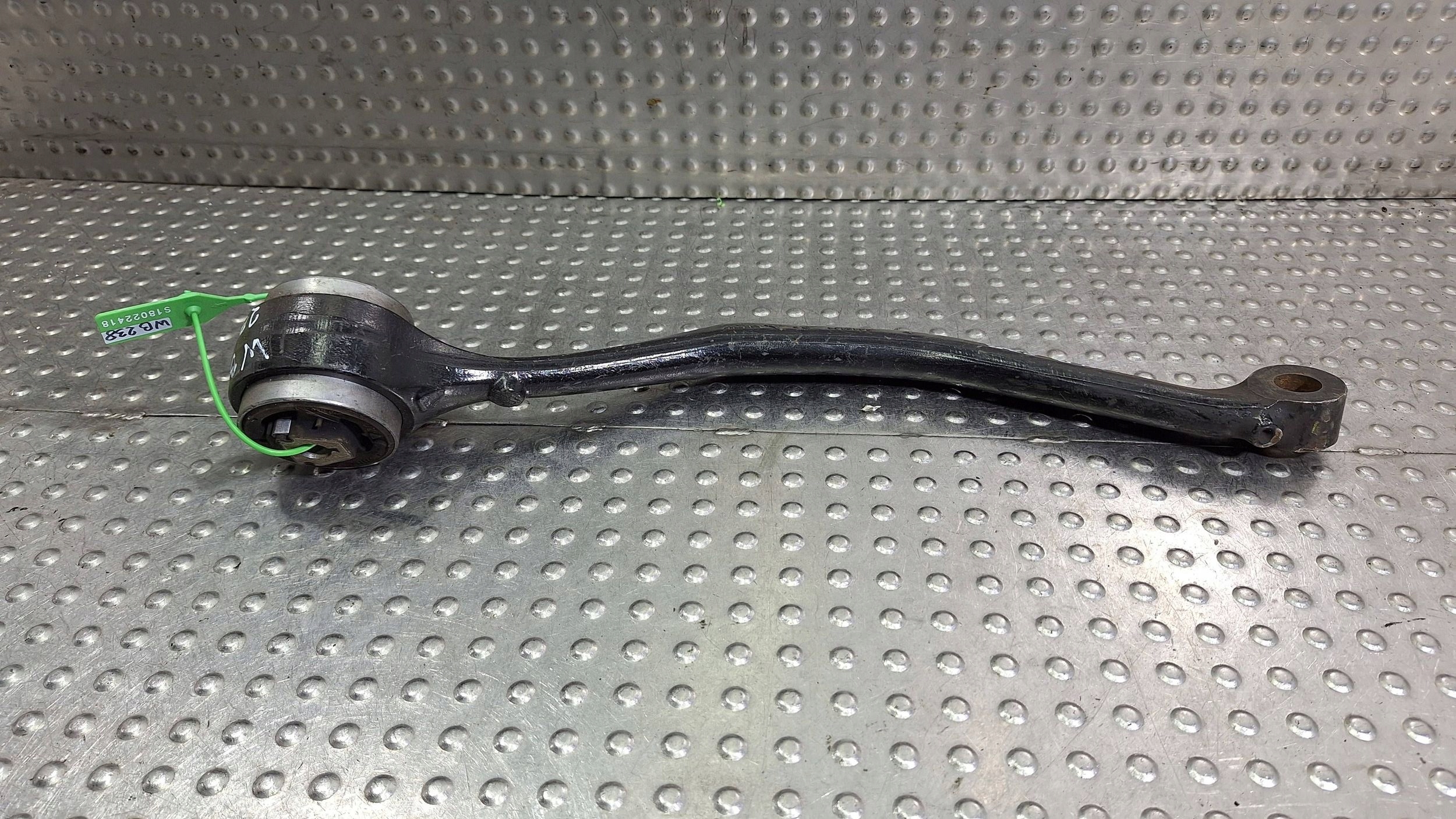 arm front left front upper 3412141 BMW X3 E83