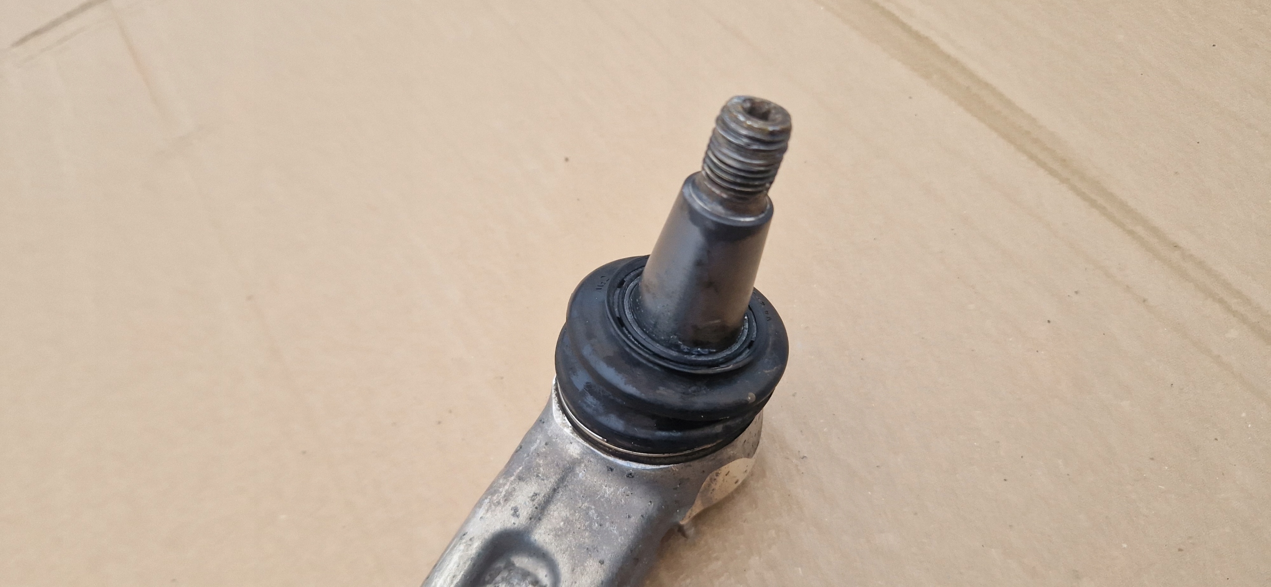 arm front right AUDI A6 Q5 80A407696C original as new