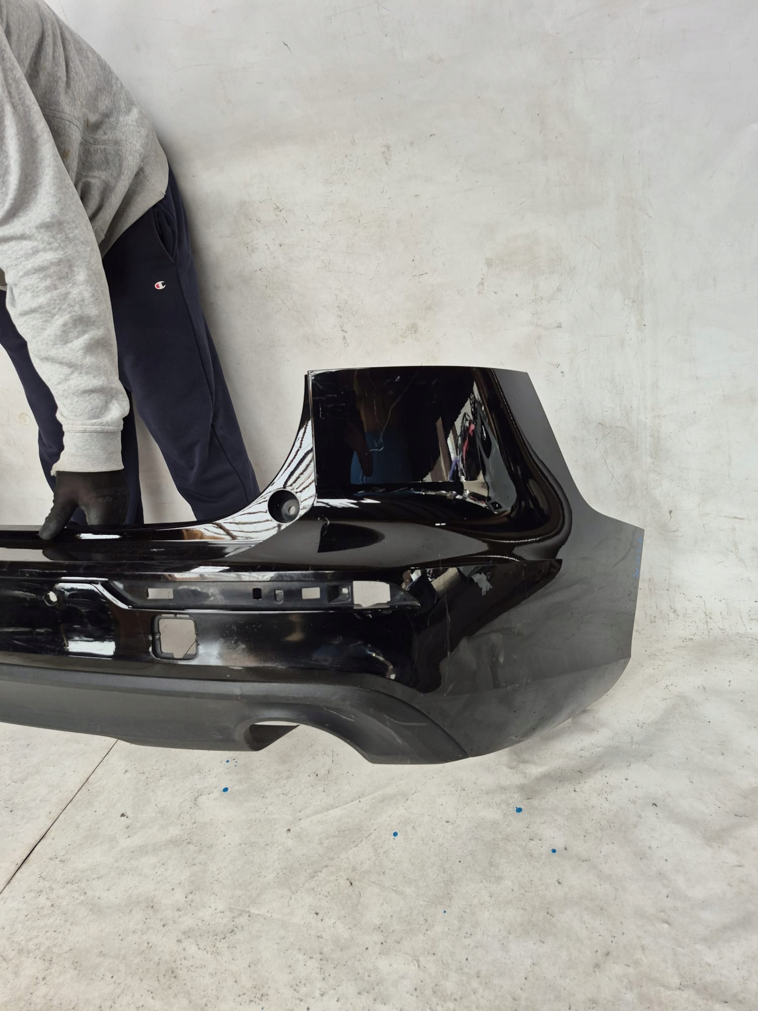VOLVO V60 II 2 18- bumper rear part rear PDC