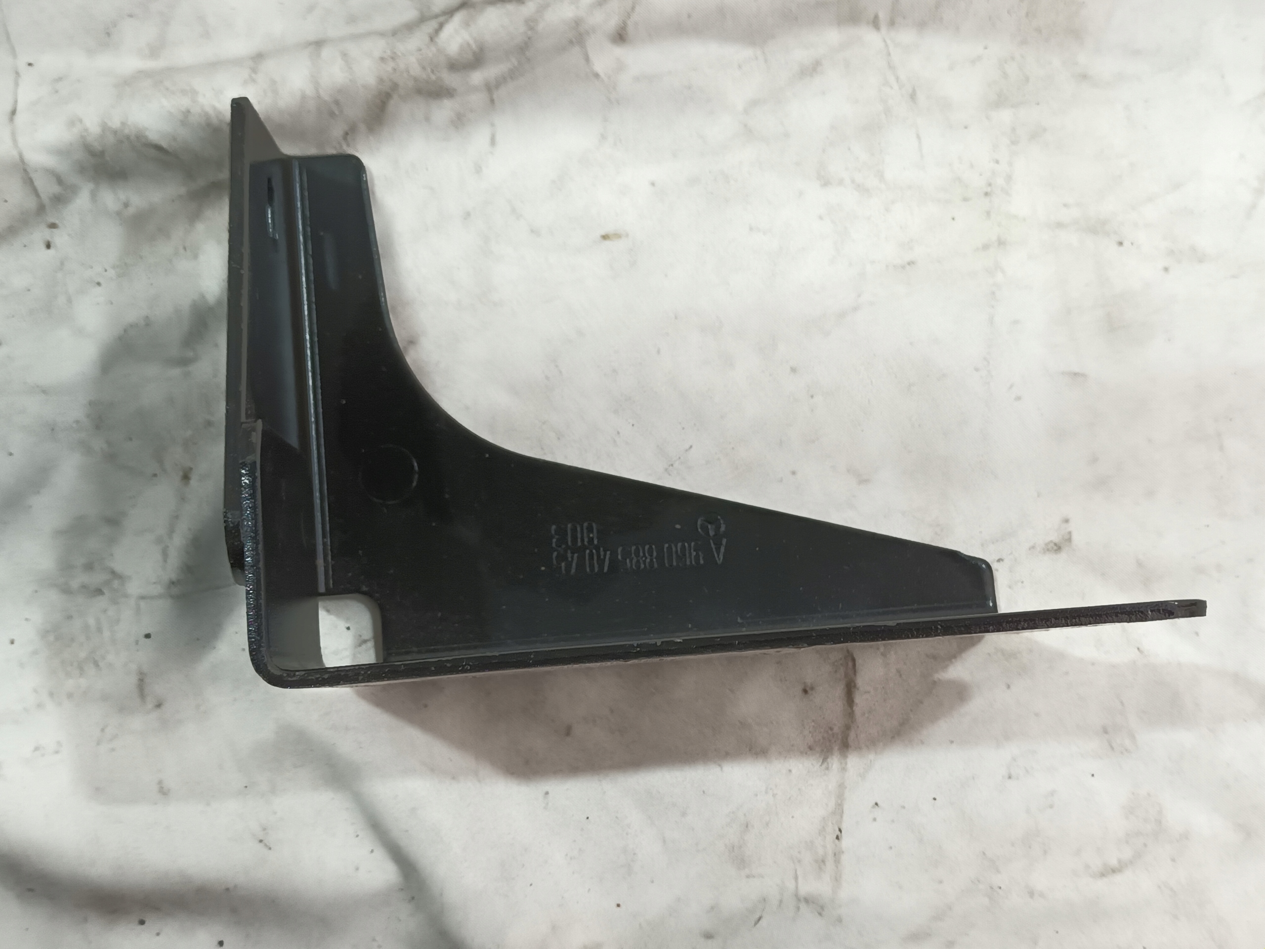 WSPORNIK ZDERZAKA MERCEDES ACTROS A9608855445 Strona zabudowy przód
