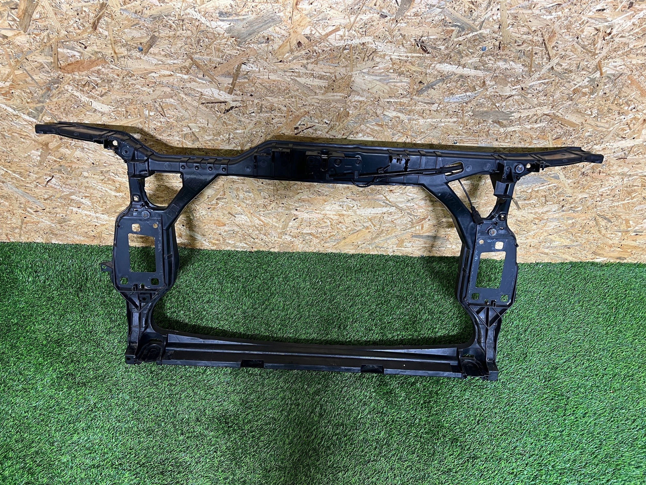 PAS PRZEDNI AUDI A4 B8 A5 8T ORYGINAŁ