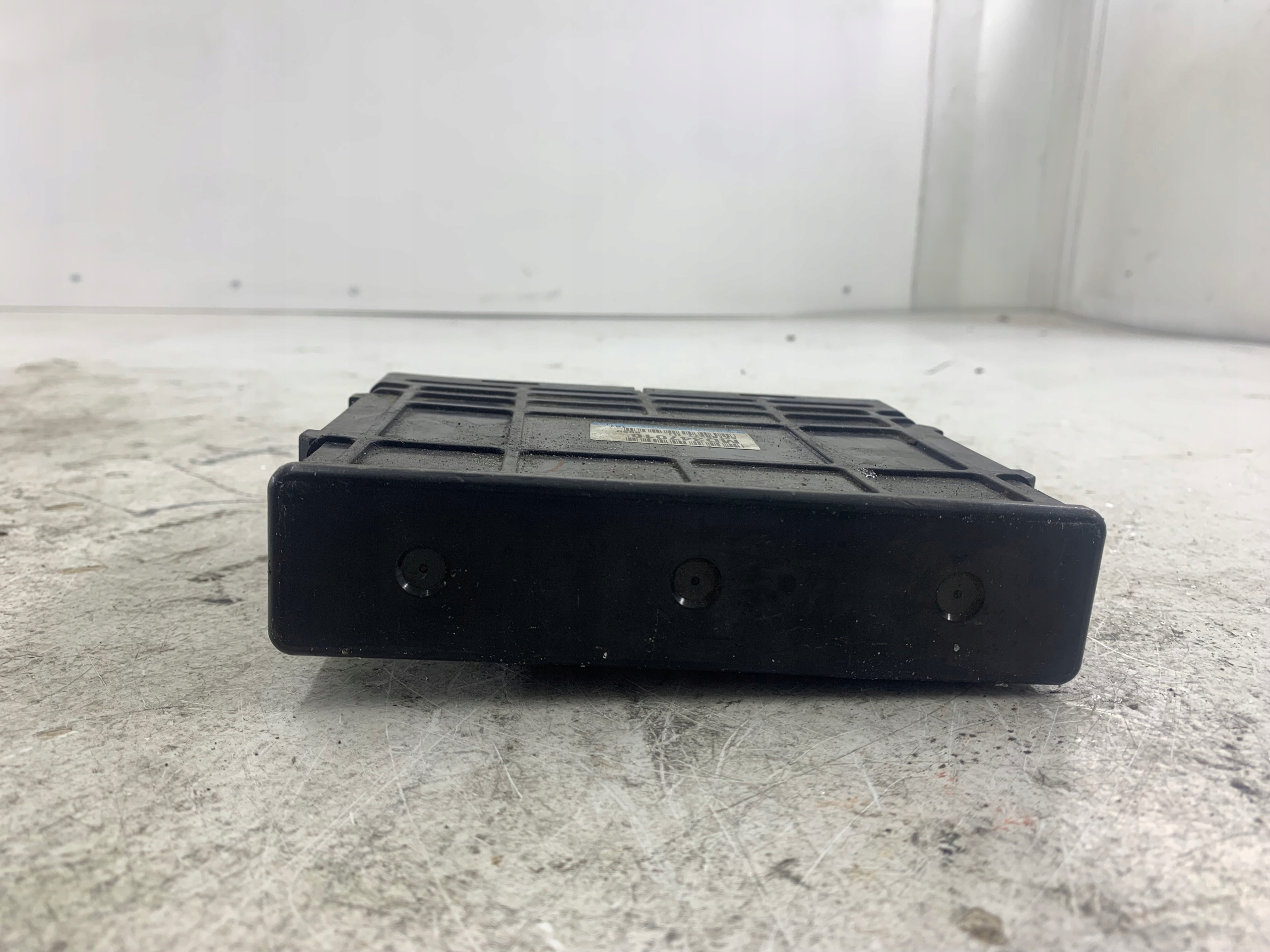 MITSUBISHI COLT V 1.3 control unit of the engine MD347016