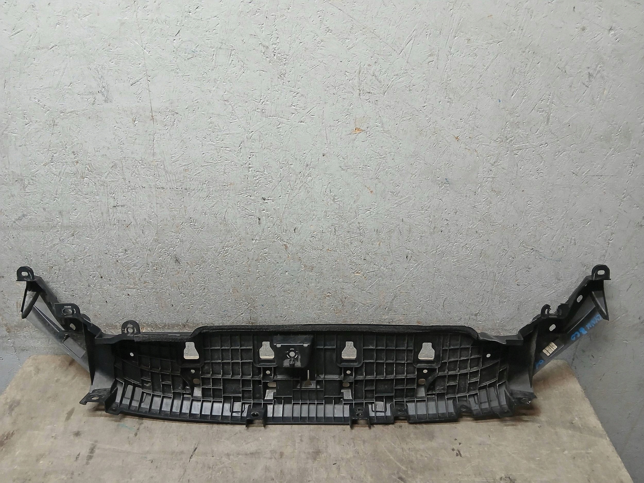 support panel for radiators cover cap LYNK & CO 01 8889209287