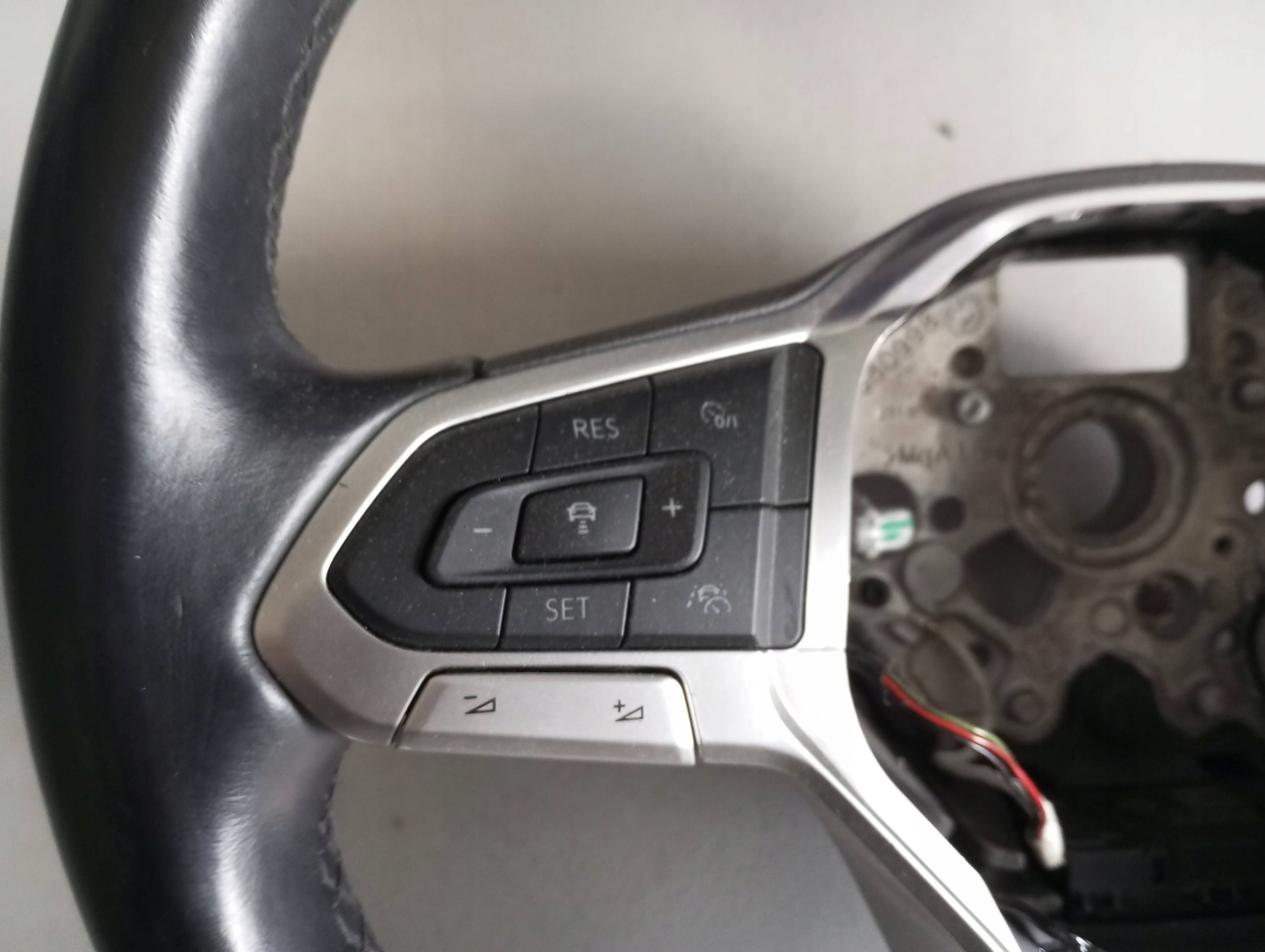 lenkrad VOLKSWAGEN TAIGO 2G7
