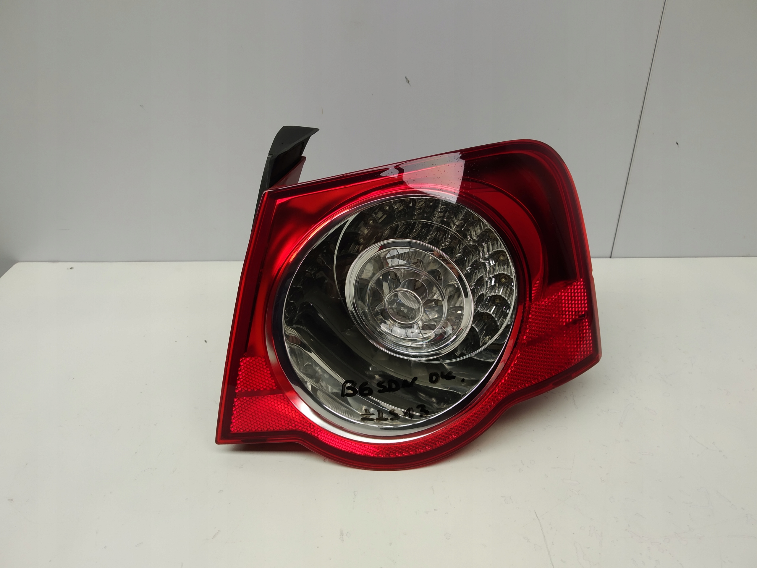 Vw Passat B6 sedan light LED rear part right original
