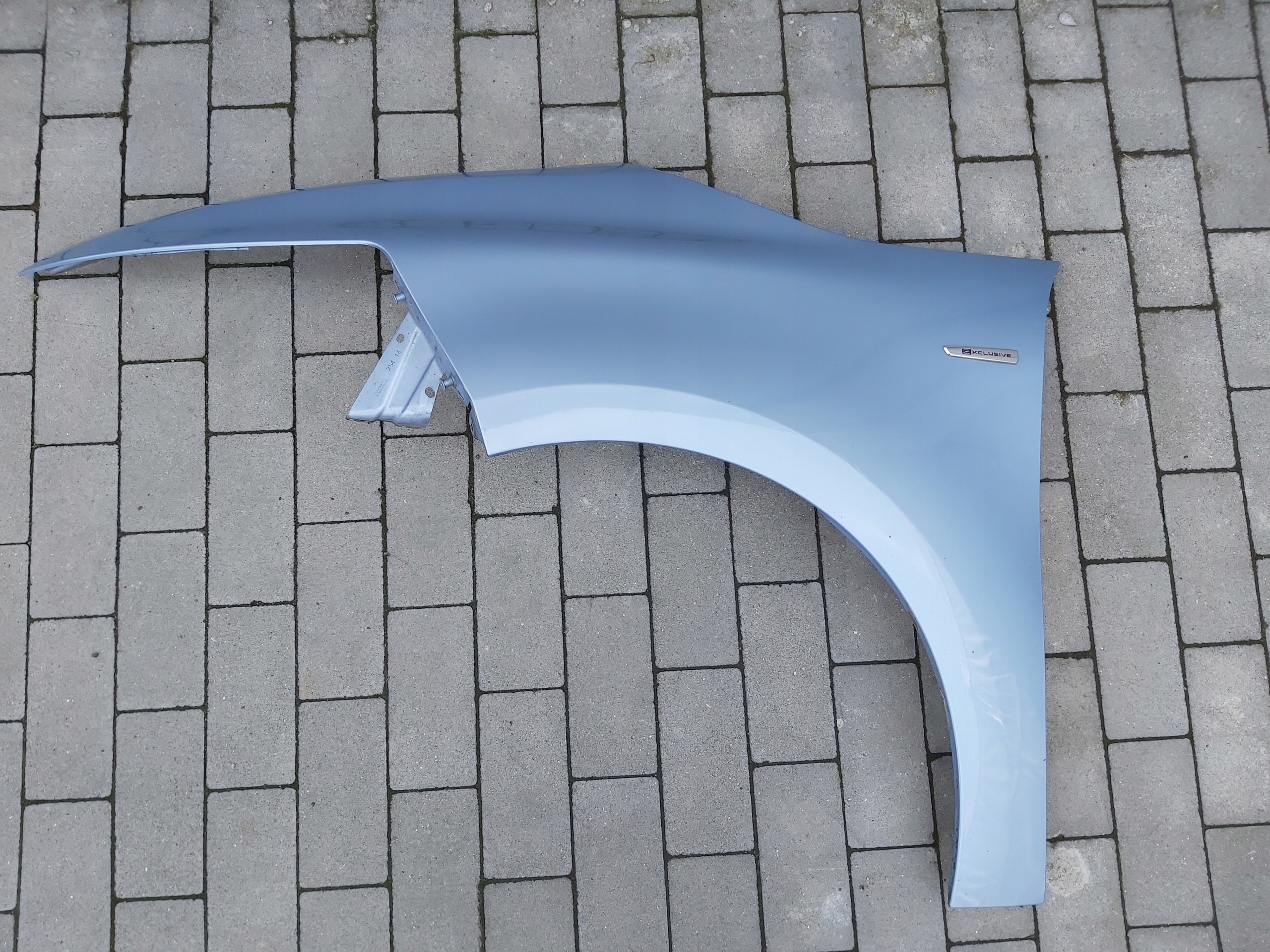 fender front left C4 PICASSO II GRAND EHHC