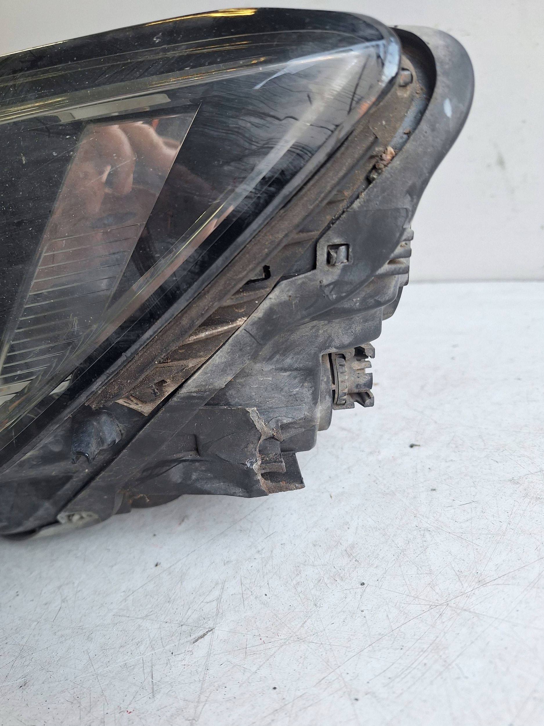 VOLKSWAGEN PASSAT B8 14-19 light left UK-ANGLIK 3G2941005B
