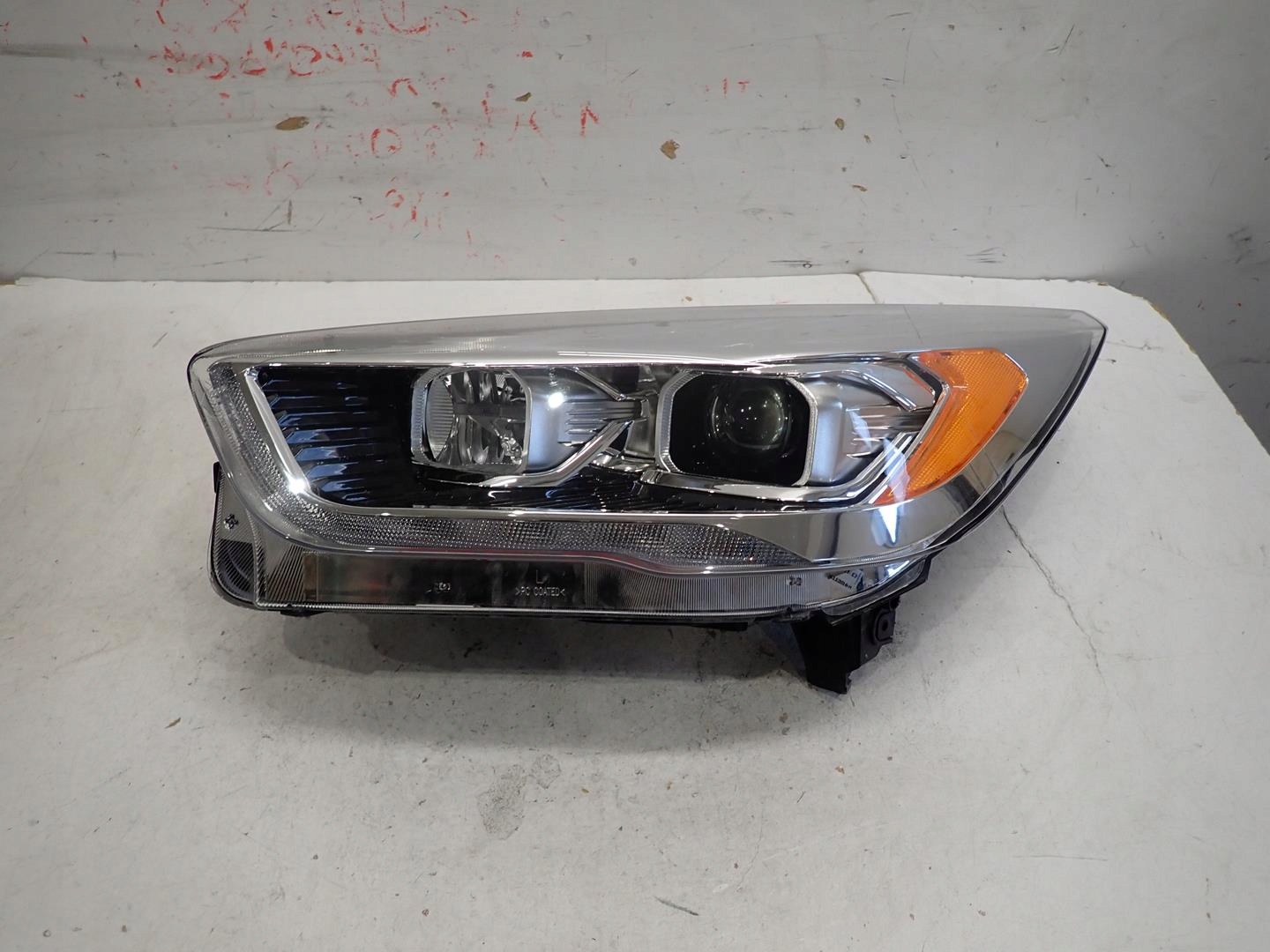 light front front left FORD KUGA MK2 LIFT 2016- BI-XENON GV41-13D155-AD