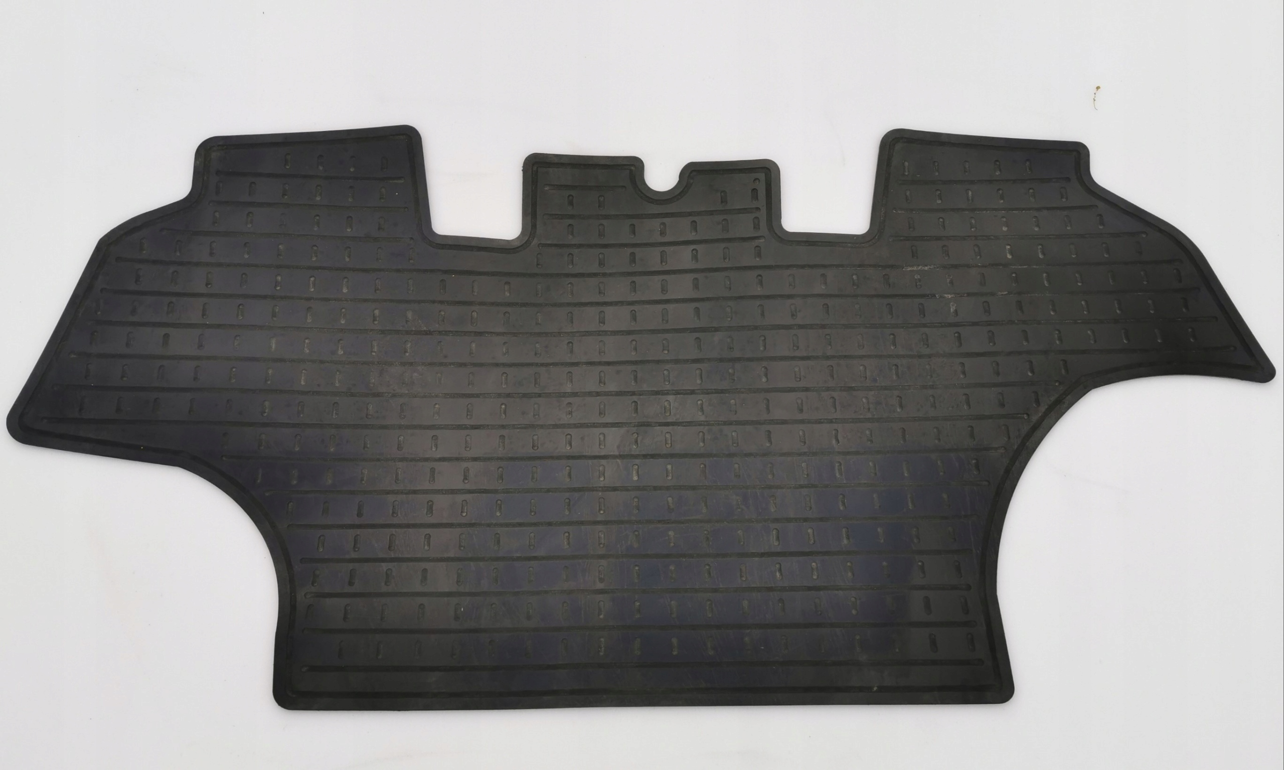 

Dywanik wycieraczka guma Case Puma mata wykładzina