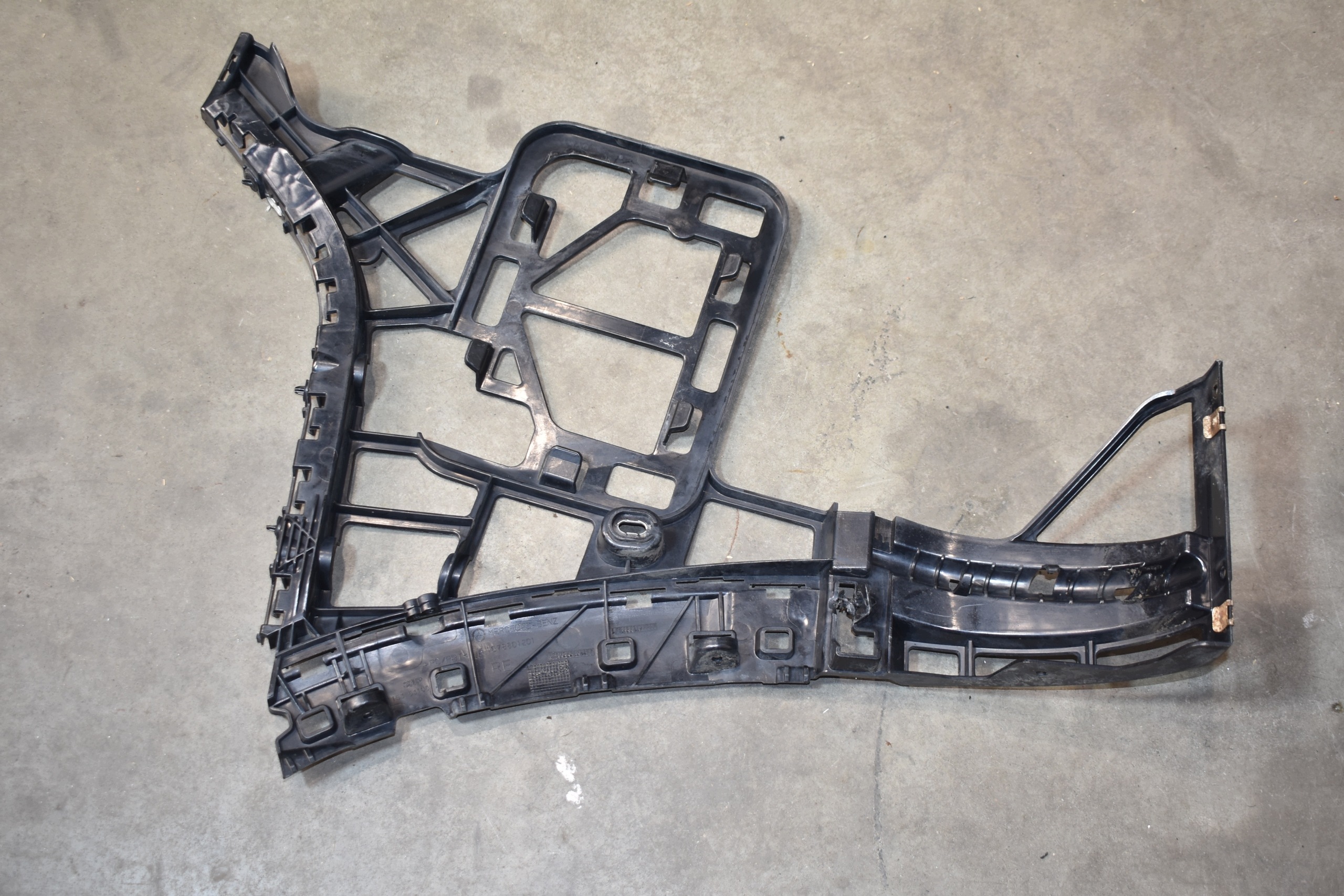 perfect condition bumper bracket rear part rear. right MERCEDES GLS X167 1