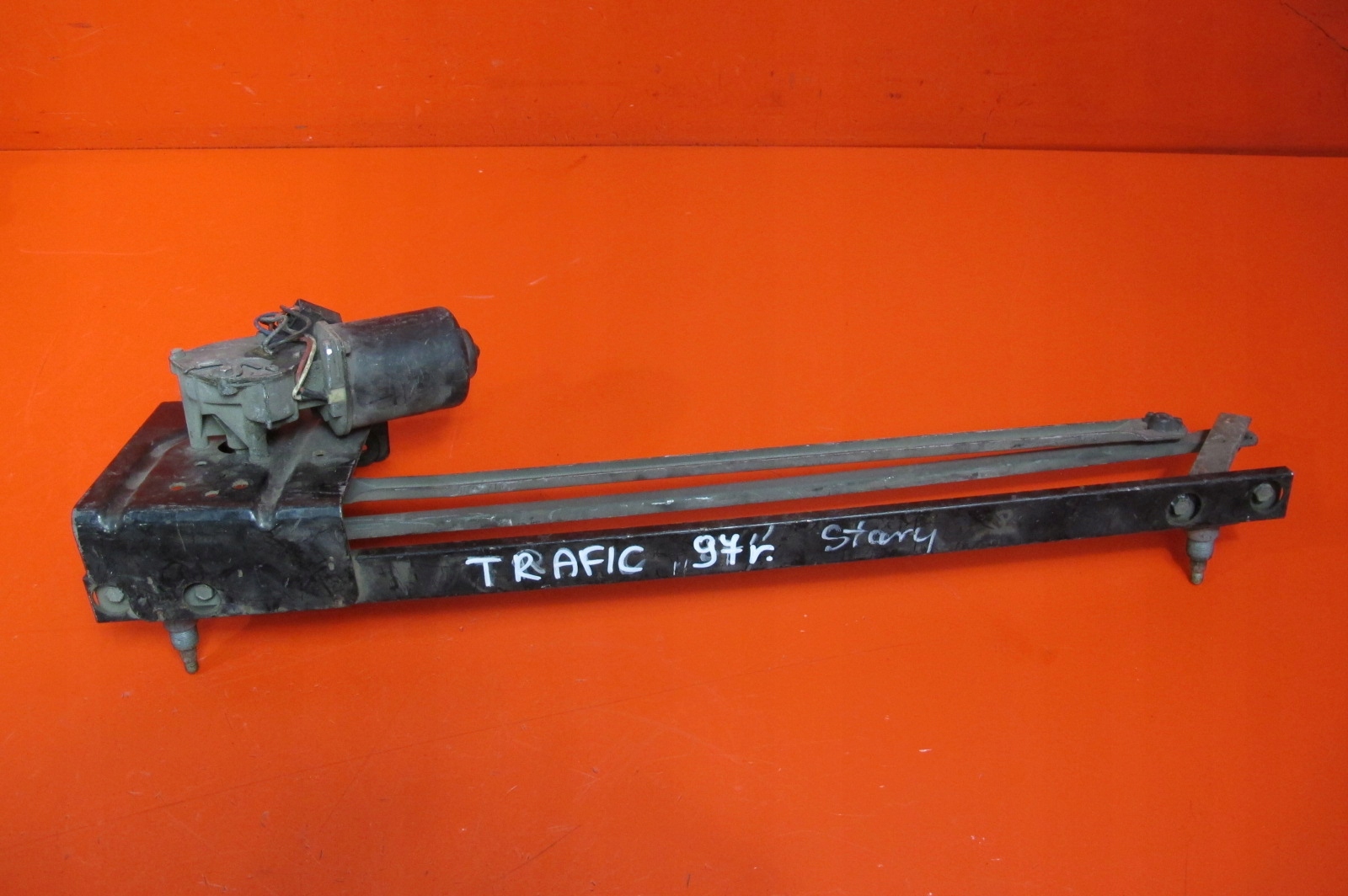 RENAULT TRAFIC 1 and wiper mechanism front front EUROPA
