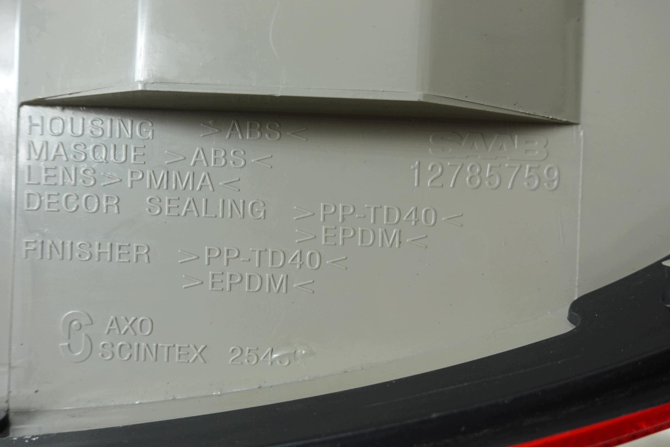 light left rear part left rear SAAB 9-3 II sedan 4D 02-07 YS3F 2002-2007