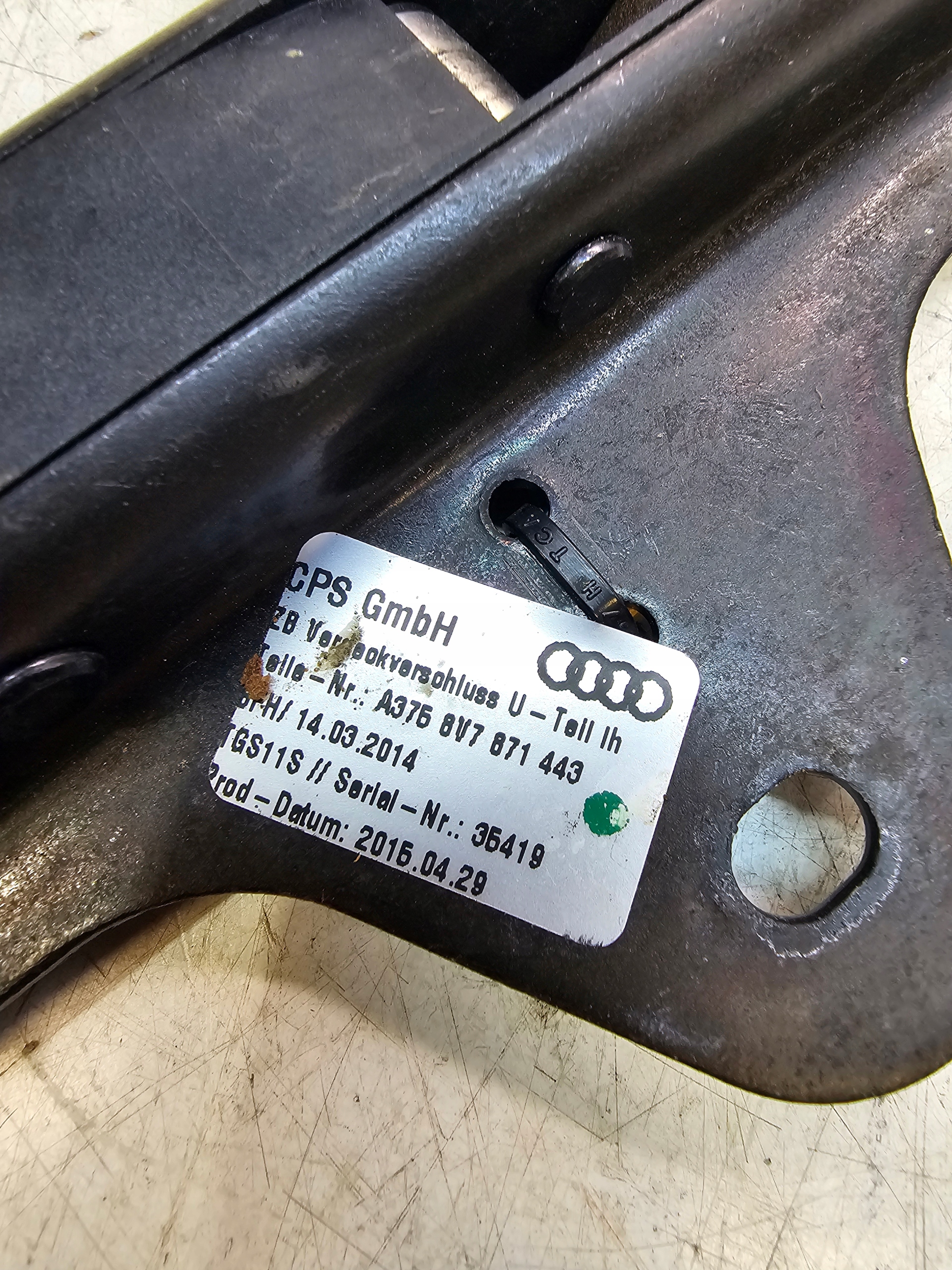 lock RYGIEL roofs left AUDI A3 8V CABRIO 8V7871443