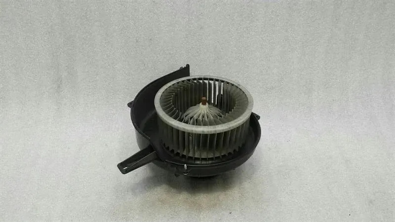 Audi S1 8X A1 6R2819015