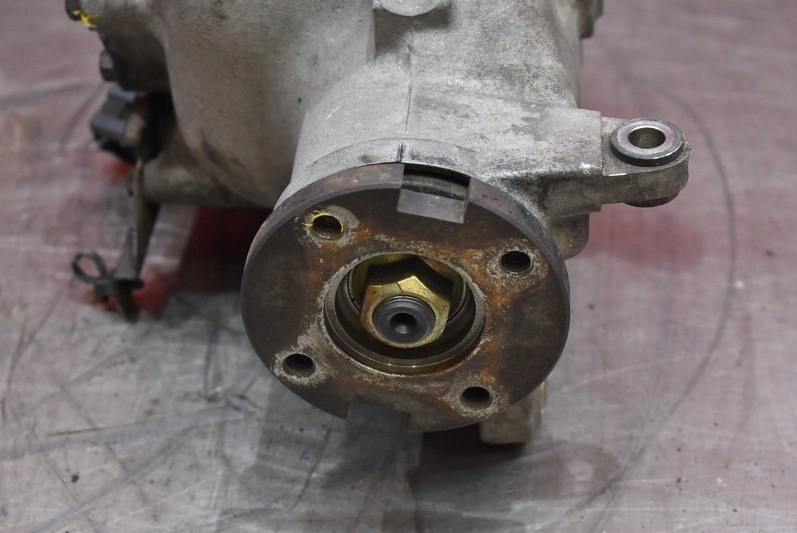 differential diff front front NL0762 INFINITI FX45 1 and 4.5 V8 319 KM 02-06