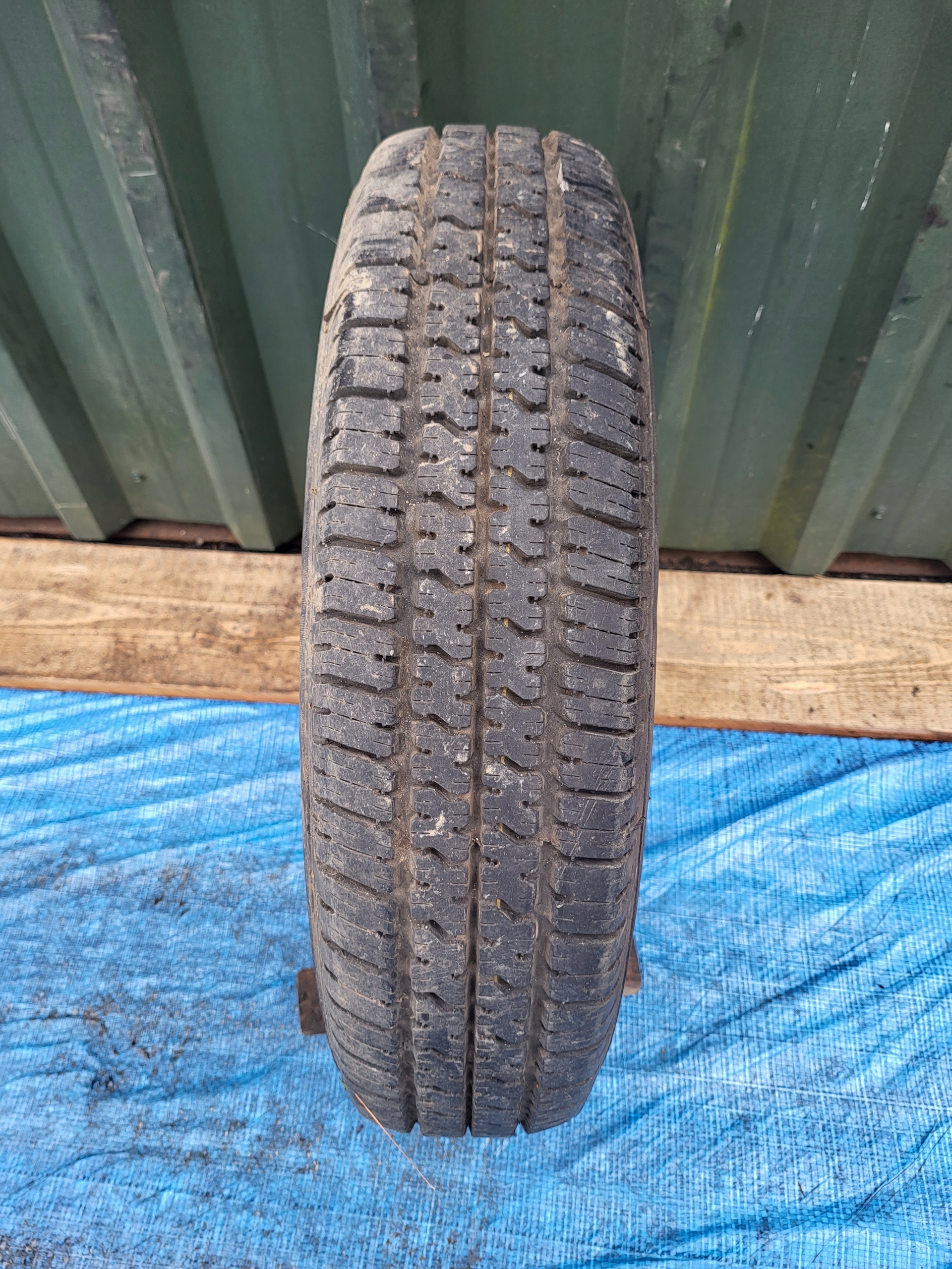 ШИНЫ FIRESTONE 165-R 15 F 560 165R15
