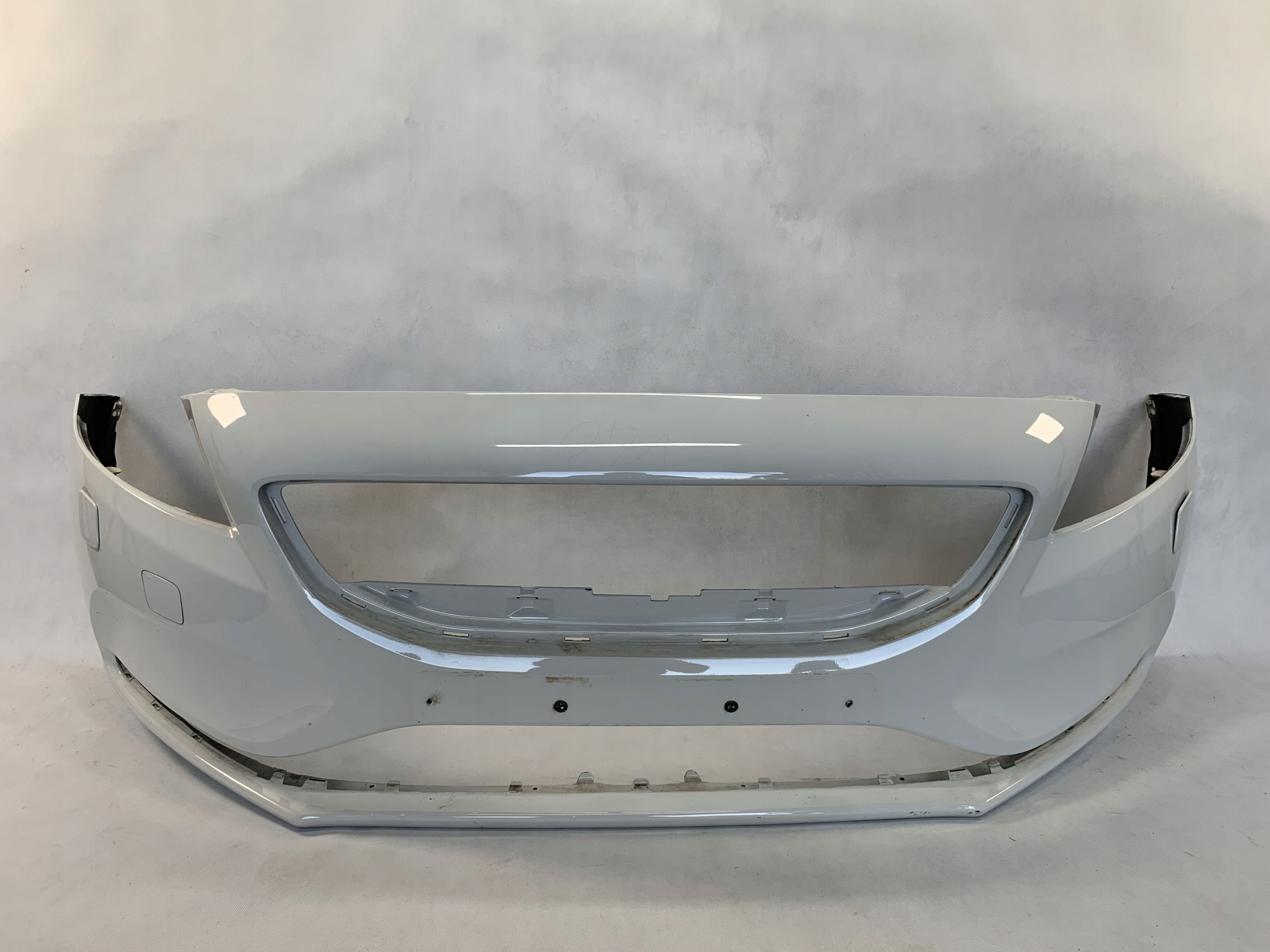 front bumper Volvo V40 12-19r SPR 31283732 12.25
