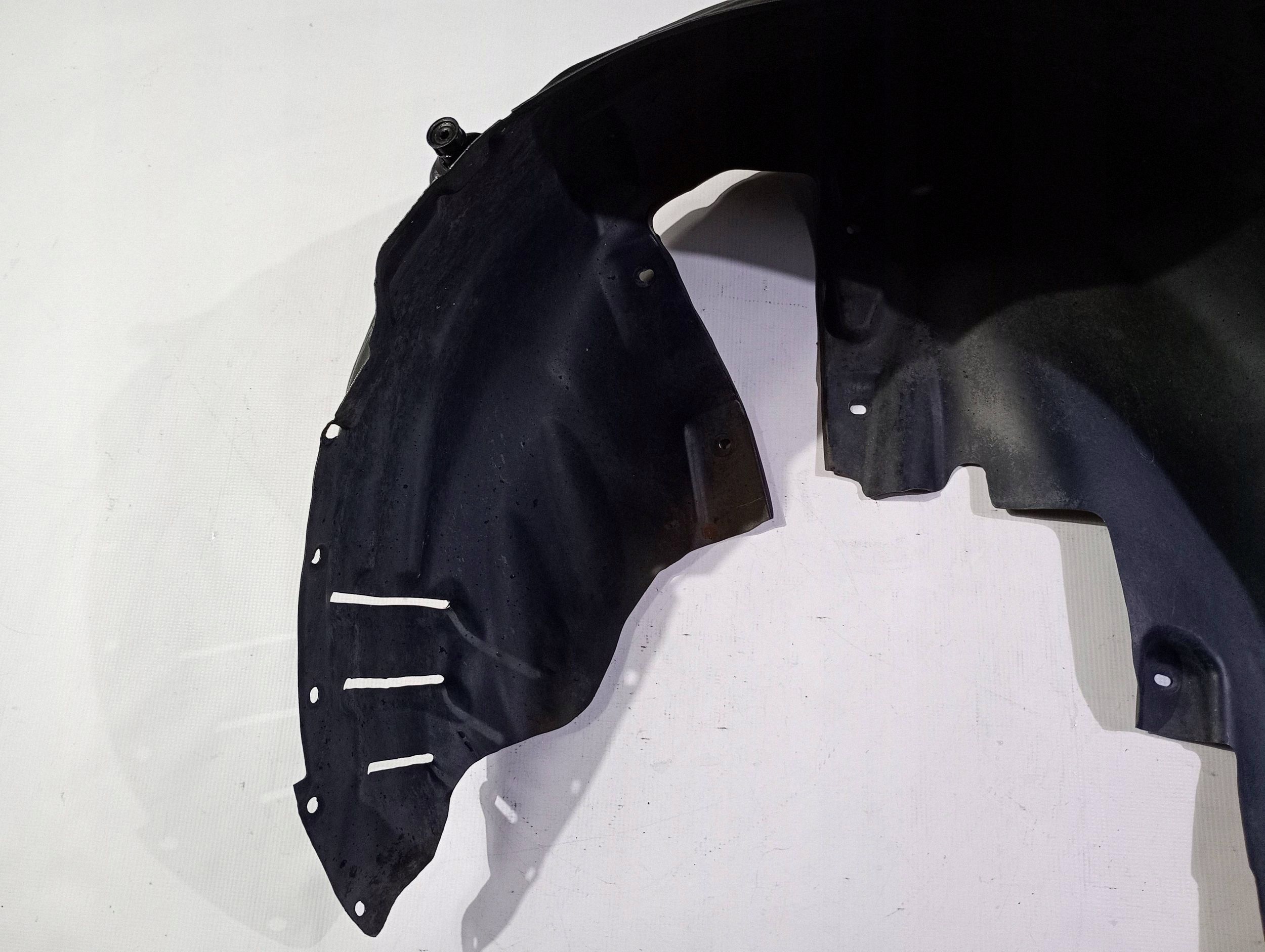 mudguard right rear part rear. right original Dodge Challenger 2015