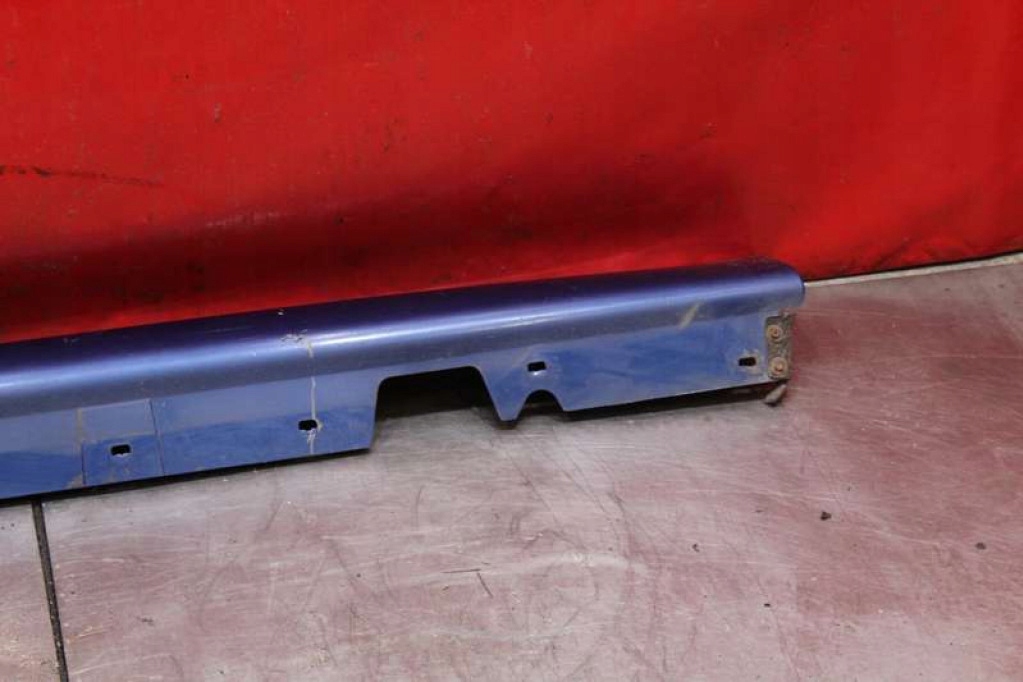 cap threshold left 381/5 8041843 BMW E91 m-packet 04-10