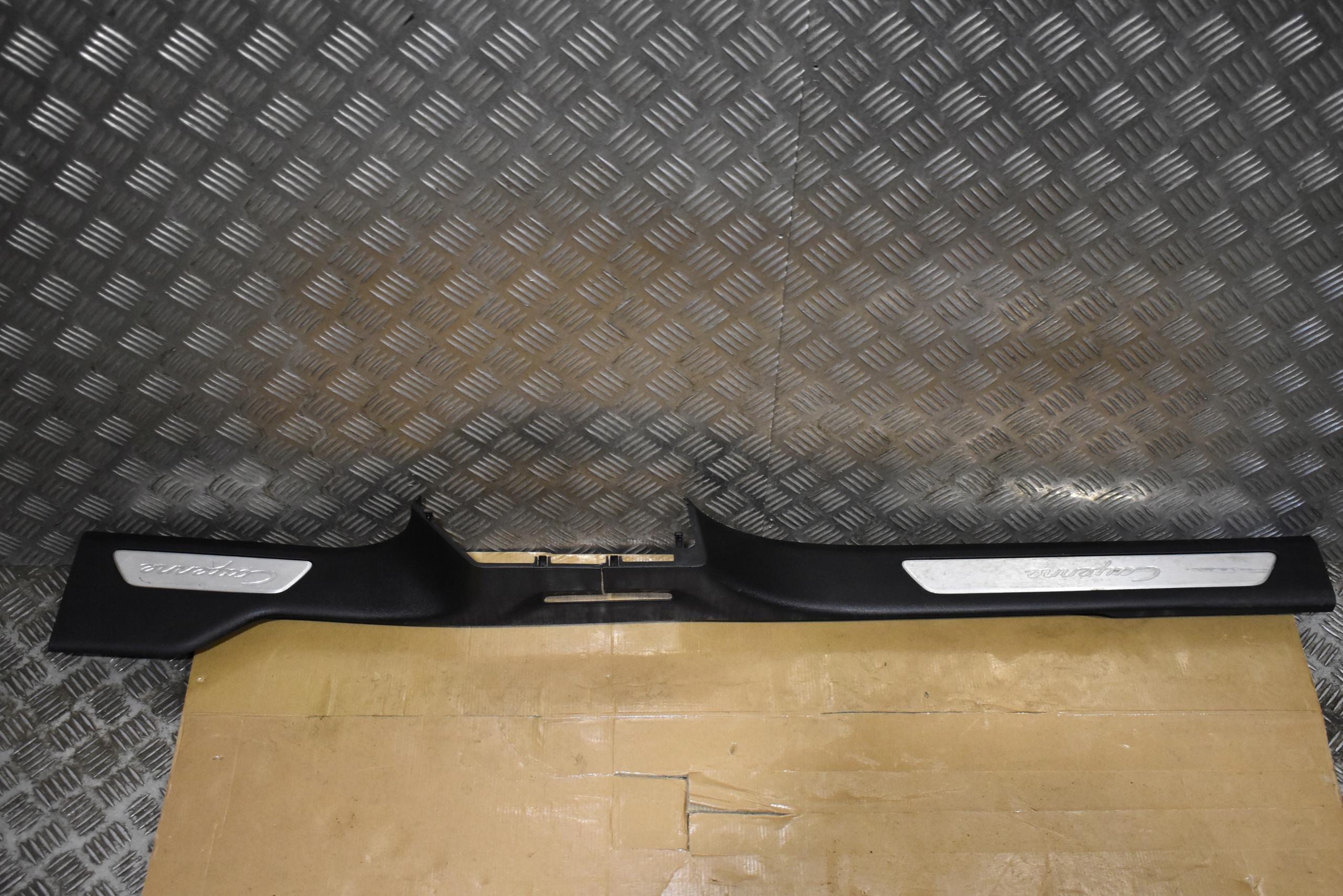 moulding cap threshold left PORSCHE CAYENNE 9Y 1