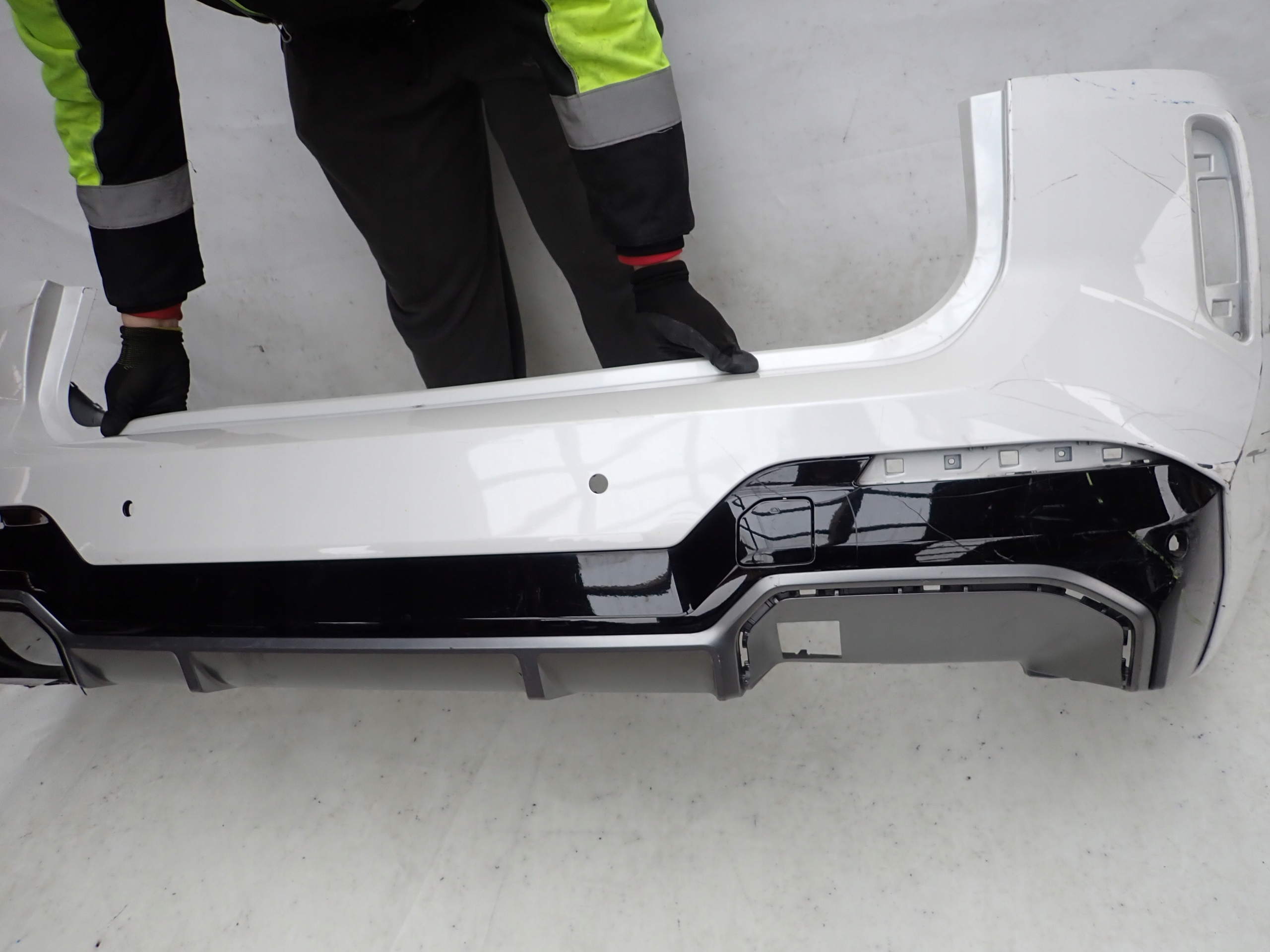 BMW IX3 G08 m-packet LIFT 21-> bumper rear part rear PDC