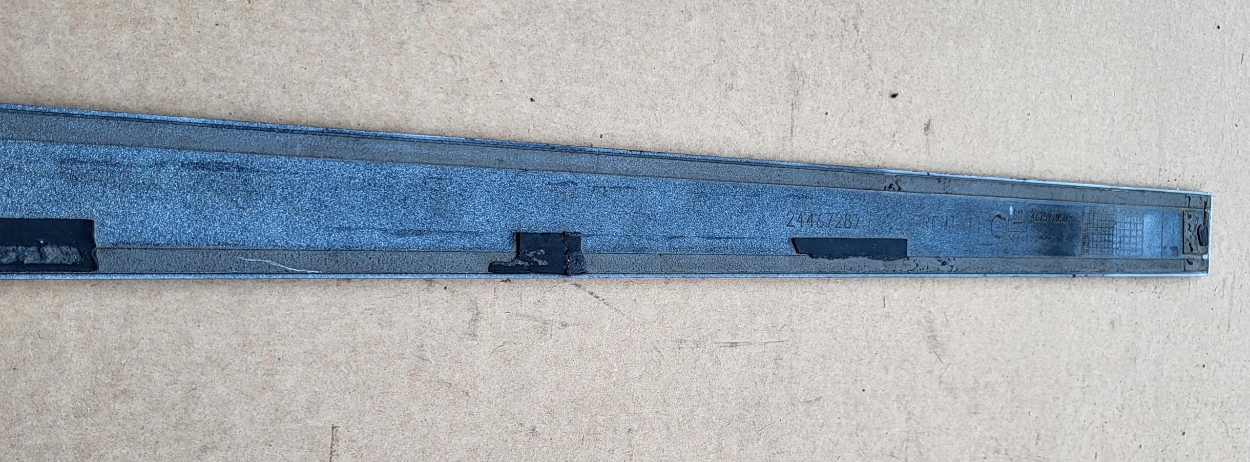 moulding Z door left front OPEL CORSA C 5D original