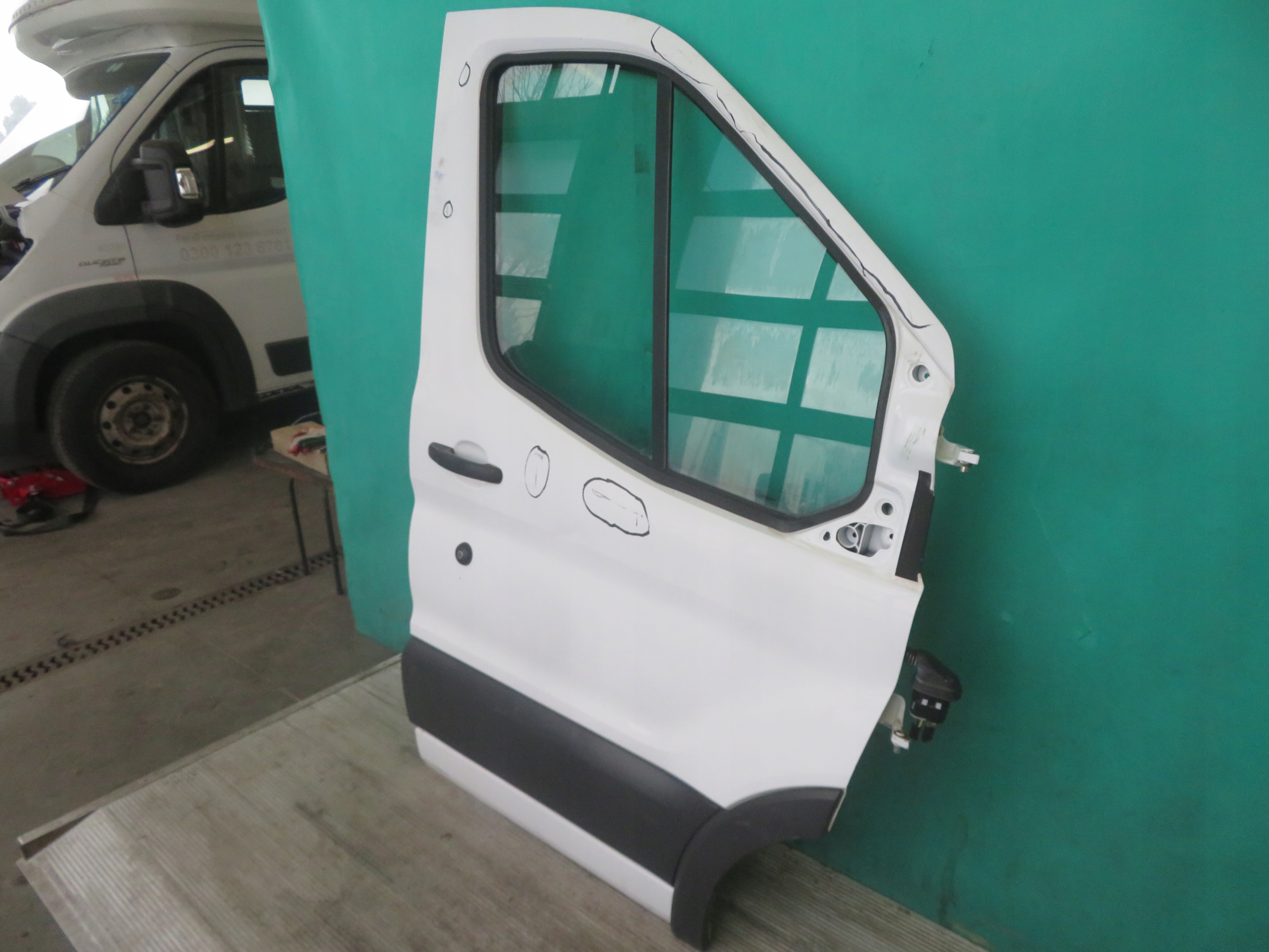 door right front right front FORD TRANSIT 15R