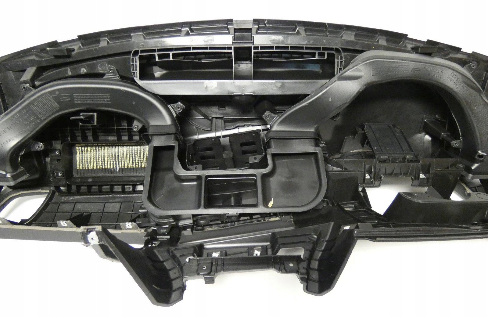 SEAT ATECA 575858175 konzola palubna doska kokpit