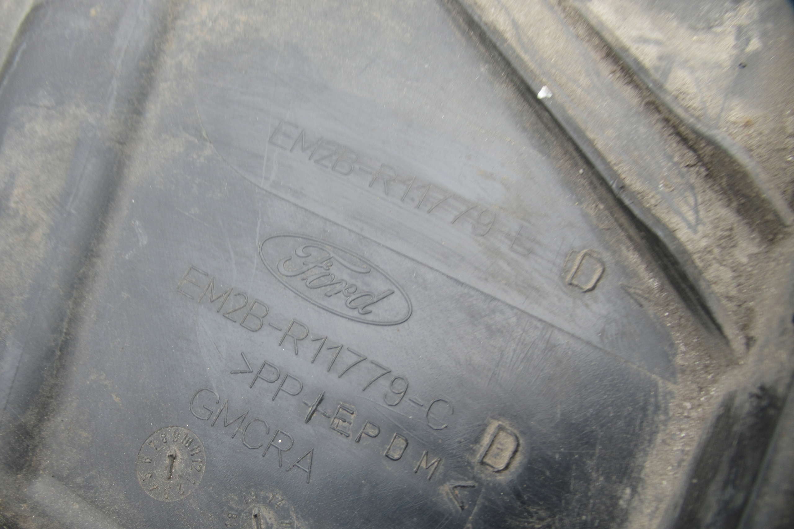 FORD S-MAX 15R Blende Abdeckung abdeckung Unterfahrschutz rechts EM2B-R11779-C
