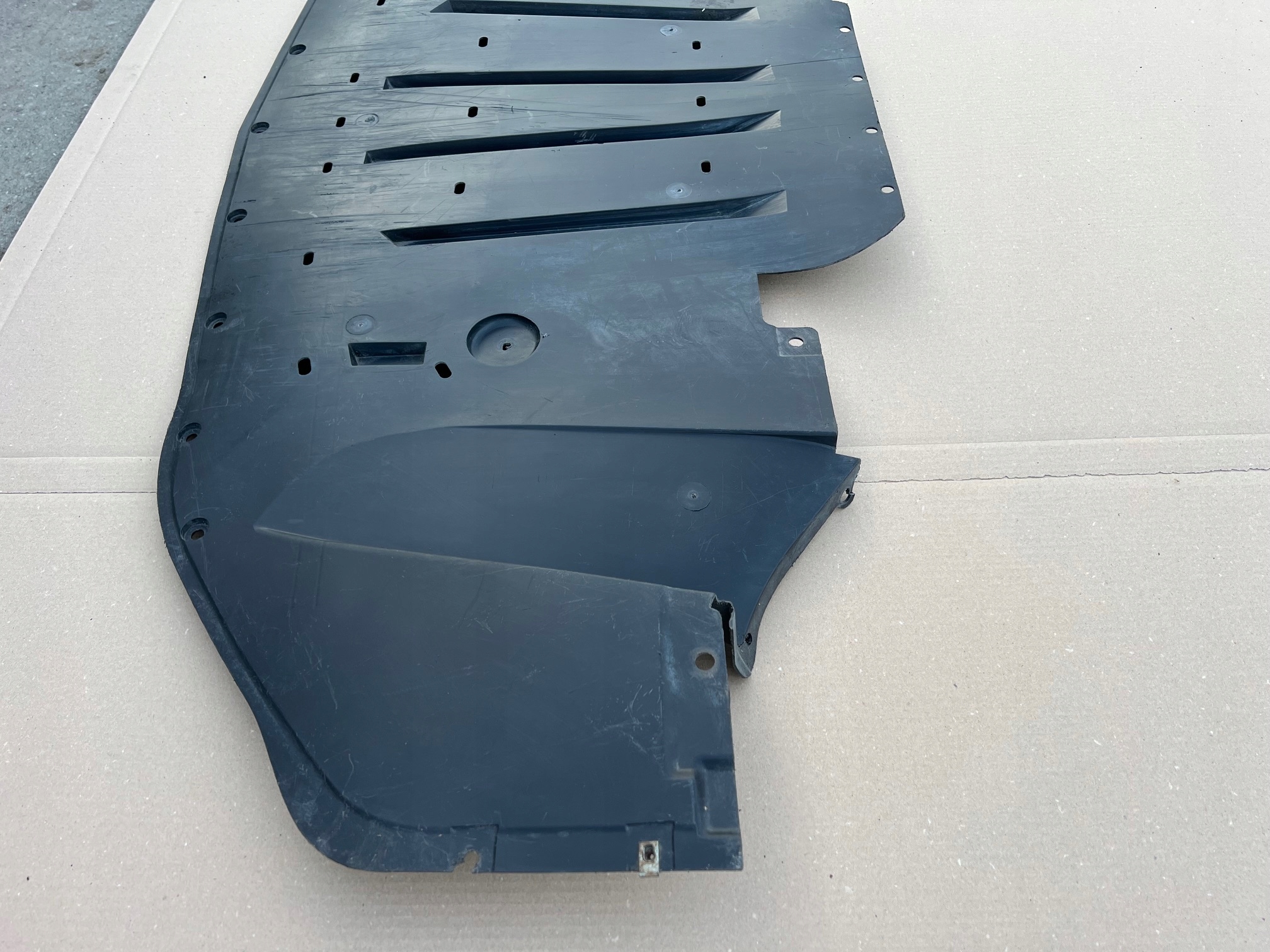 FORD MUSTANG cover cover below engine FR3B-6A975-DB
