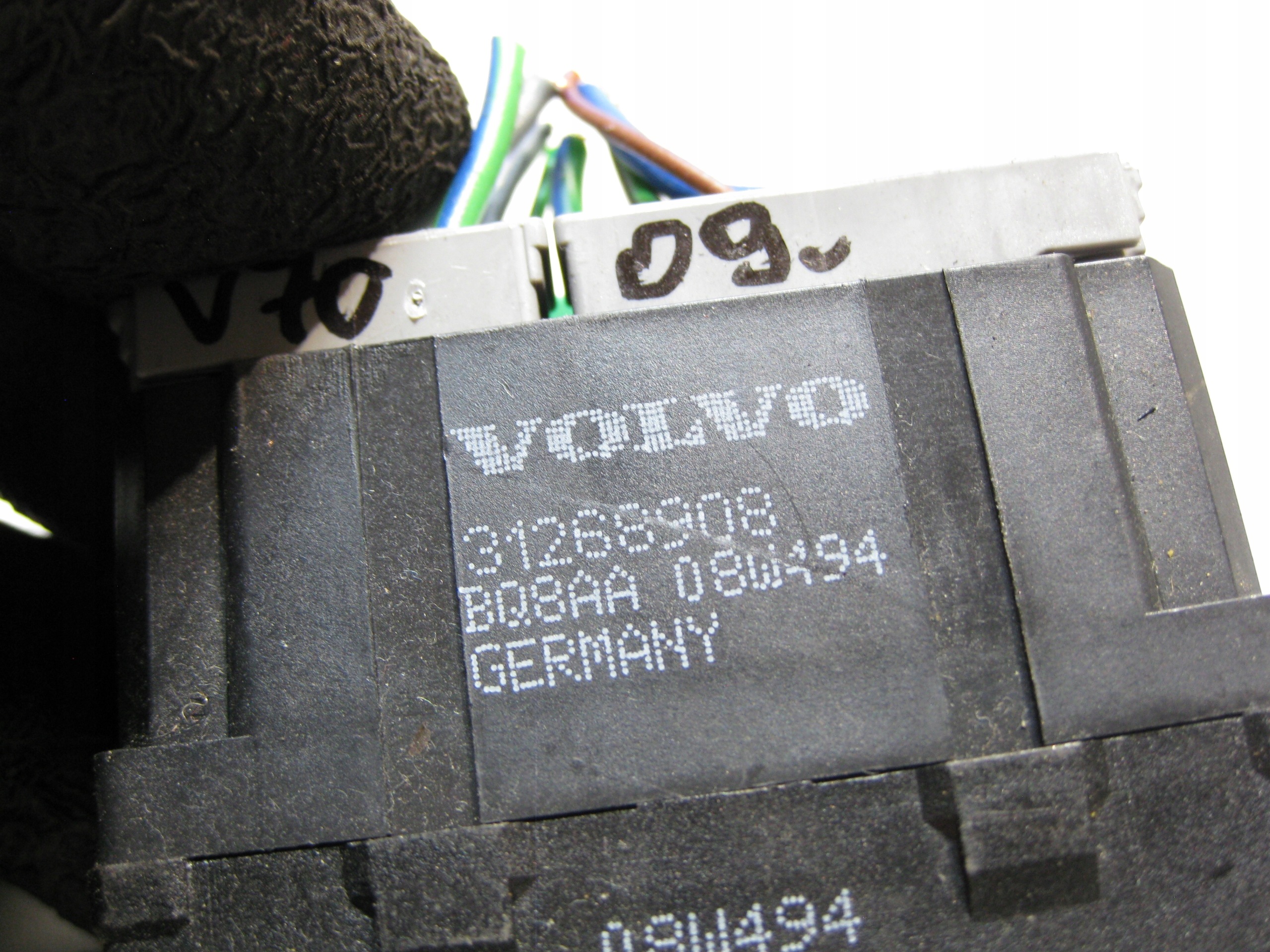 VOLVO V70 2.0 D 09R module control unit heating seat 31268908