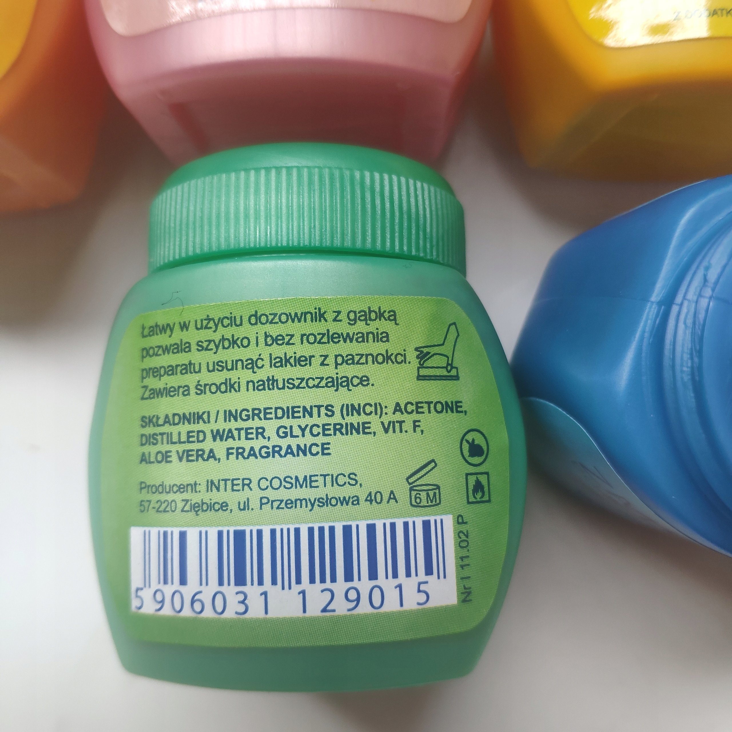 ZMYWACZ DO PAZNOKCI Z GĄBKĄ 50ml ACETONOWY Z WIT.F Marka inna marka