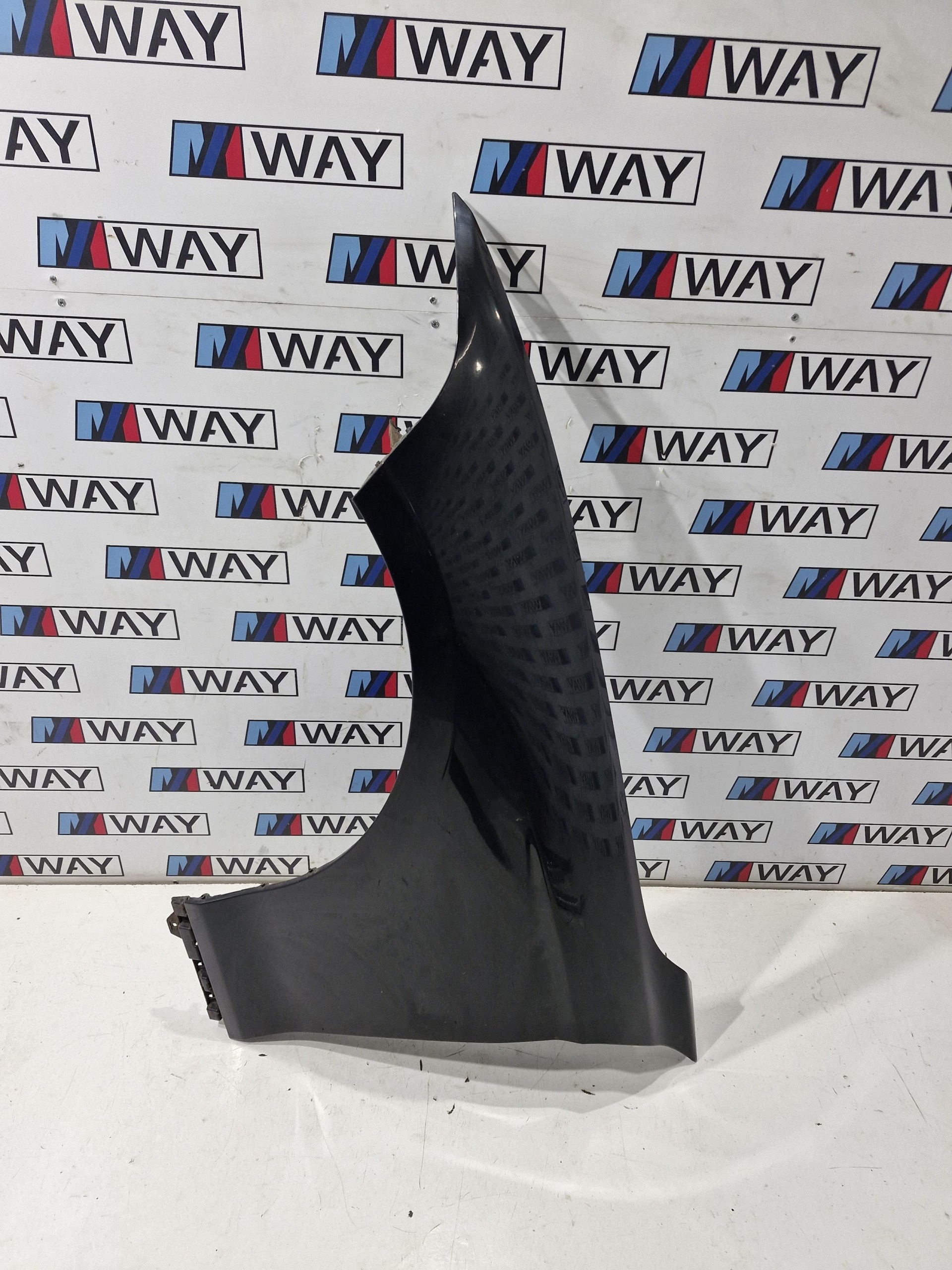 BMW F20 fender left front 475 BLACK SAPPHIRE