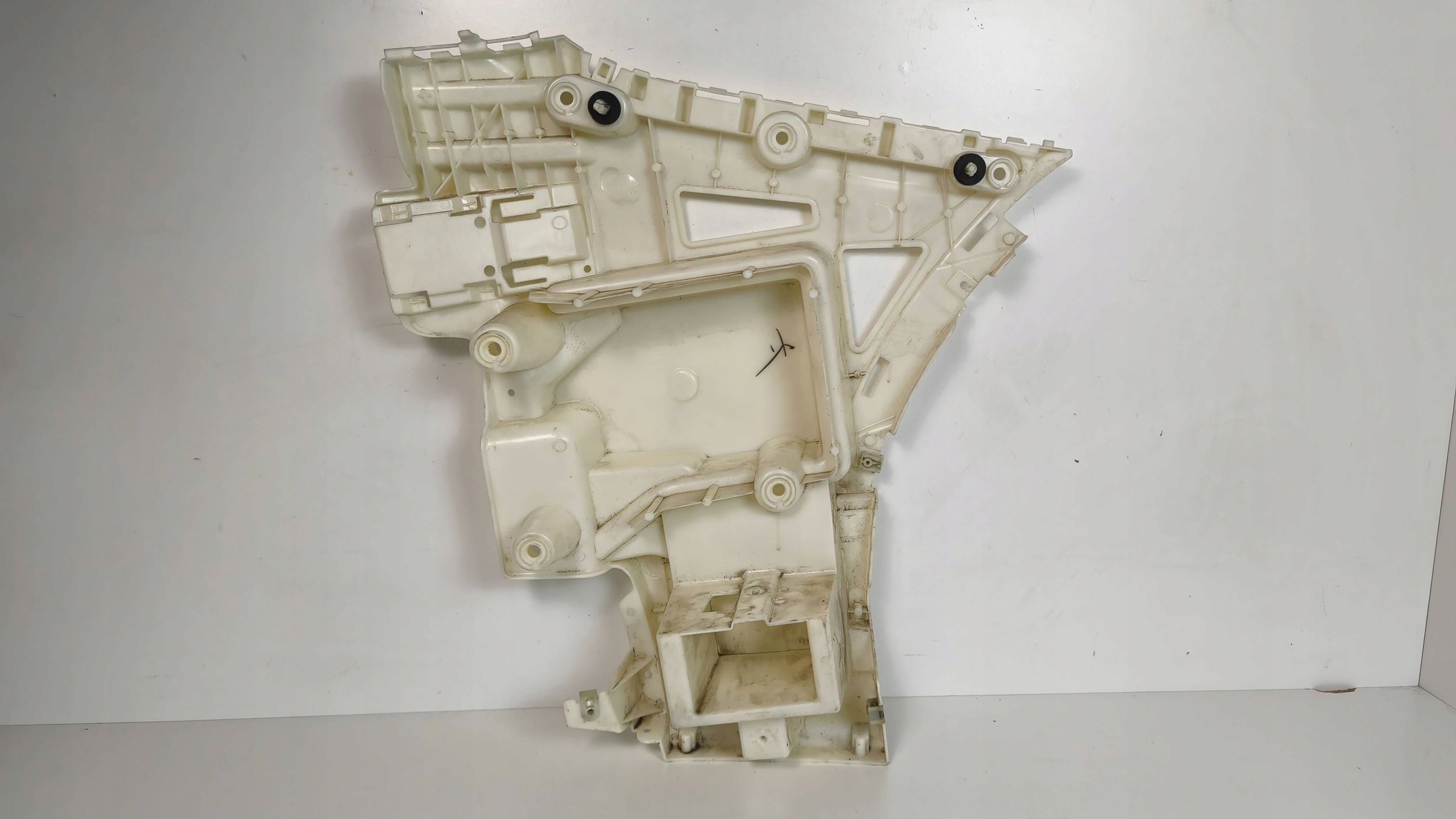 BMW X4 G02 8081905 bumper bracket rear part left holder M- pakiet