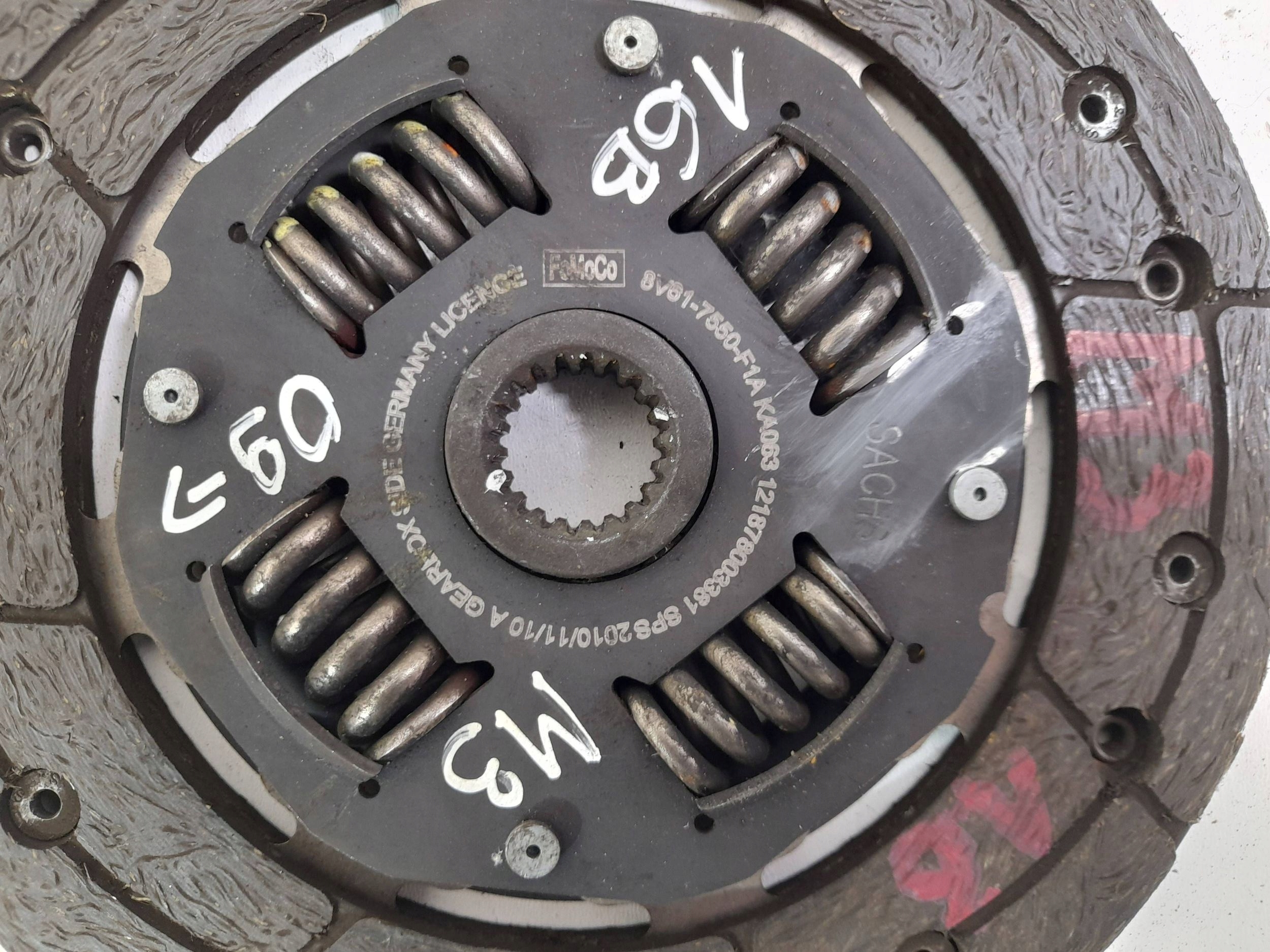 Mazda 3 1,6B BL Disque Embrayage 8U817550F1A (TS4)