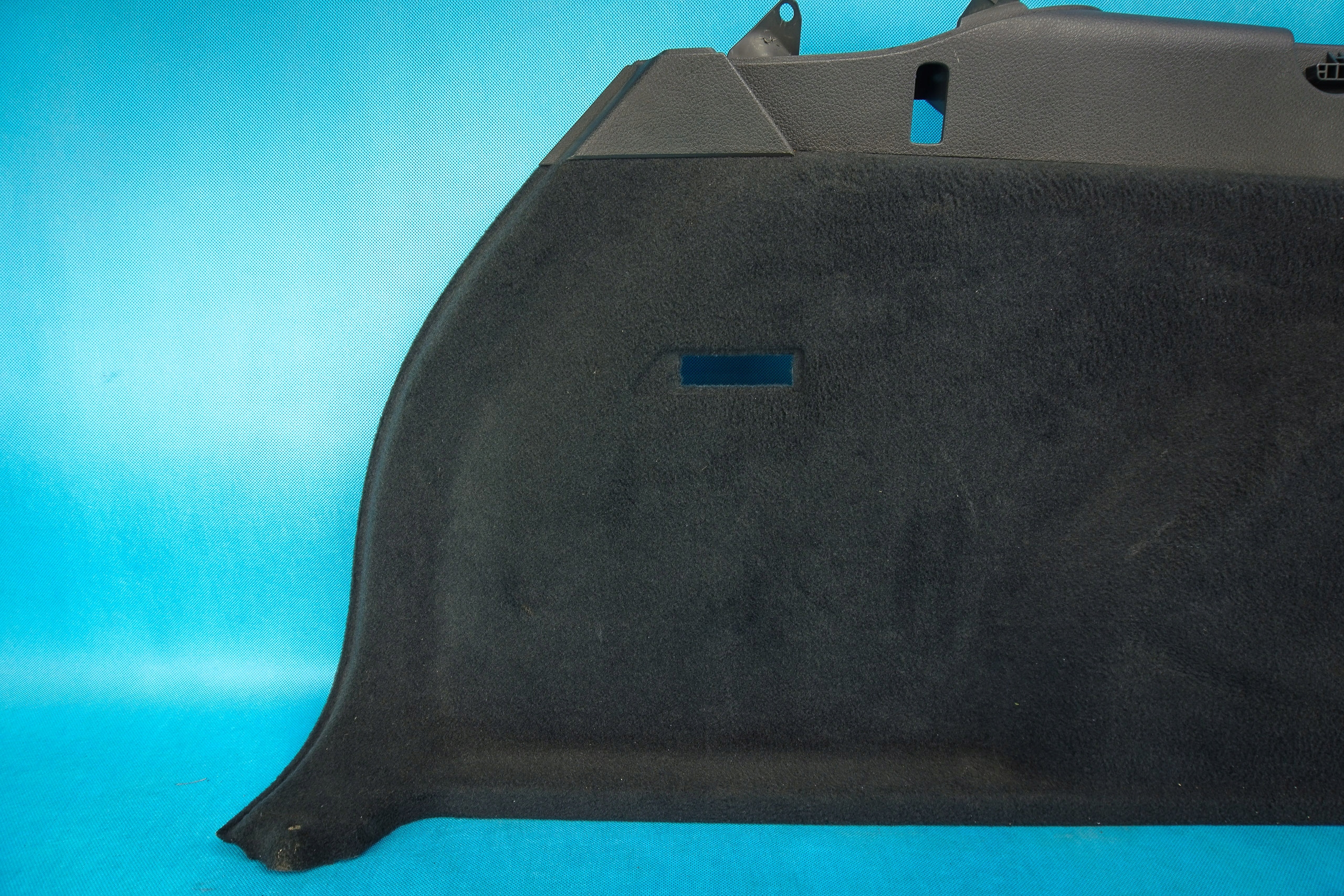 boot upholstery left VW Touareg 7P6867037F EOA